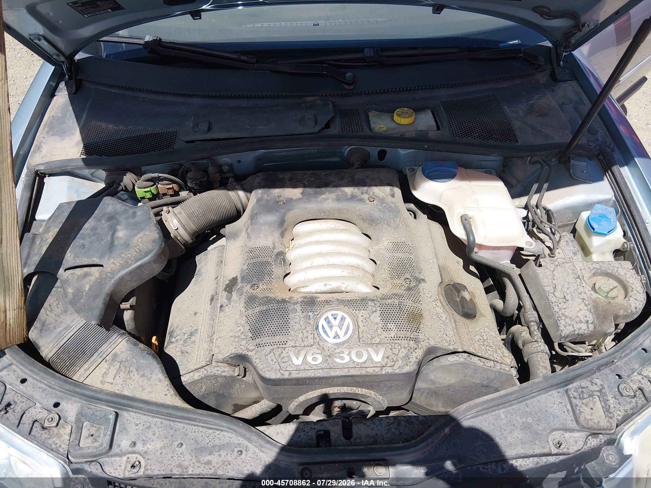 2003 Volkswagen Passat Glx Серый vin: WVWWH63B03E375428