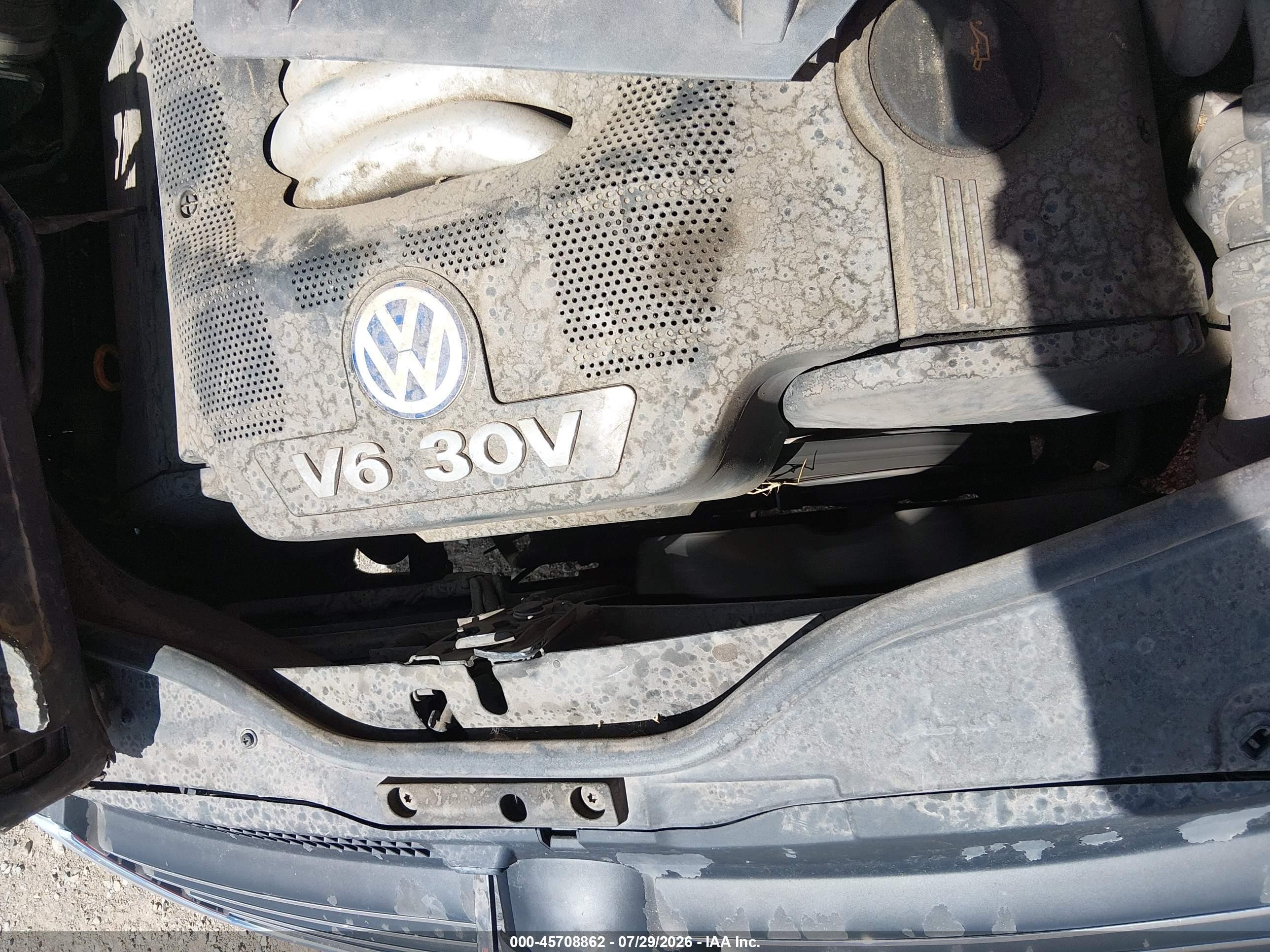 2003 Volkswagen Passat Glx Серый vin: WVWWH63B03E375428