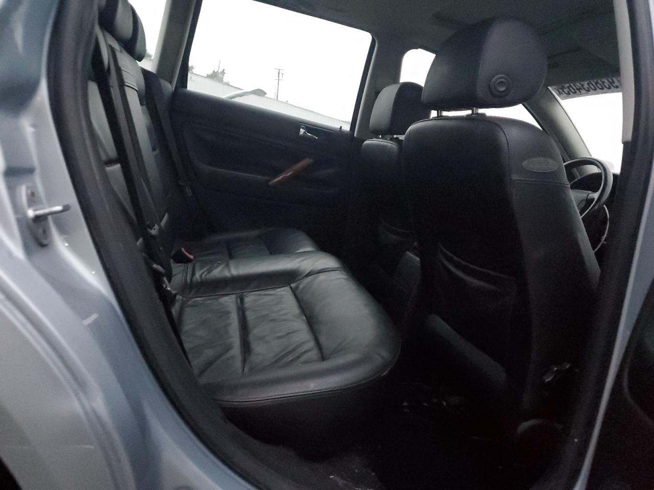 2001 Volkswagen Passat Glx Silver vin: WVWWH63B11E264156
