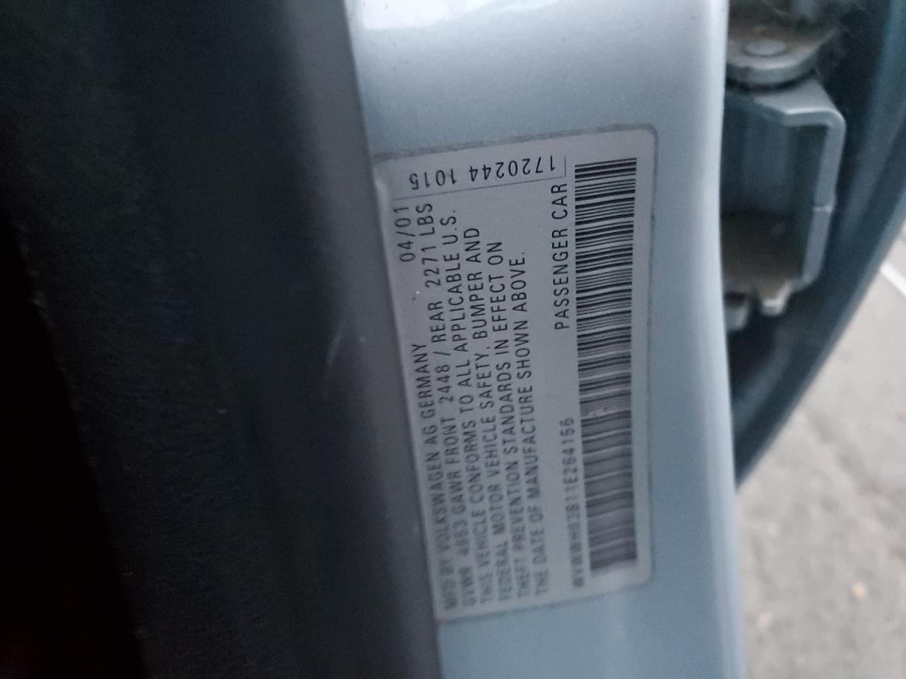 2001 Volkswagen Passat Glx Silver vin: WVWWH63B11E264156