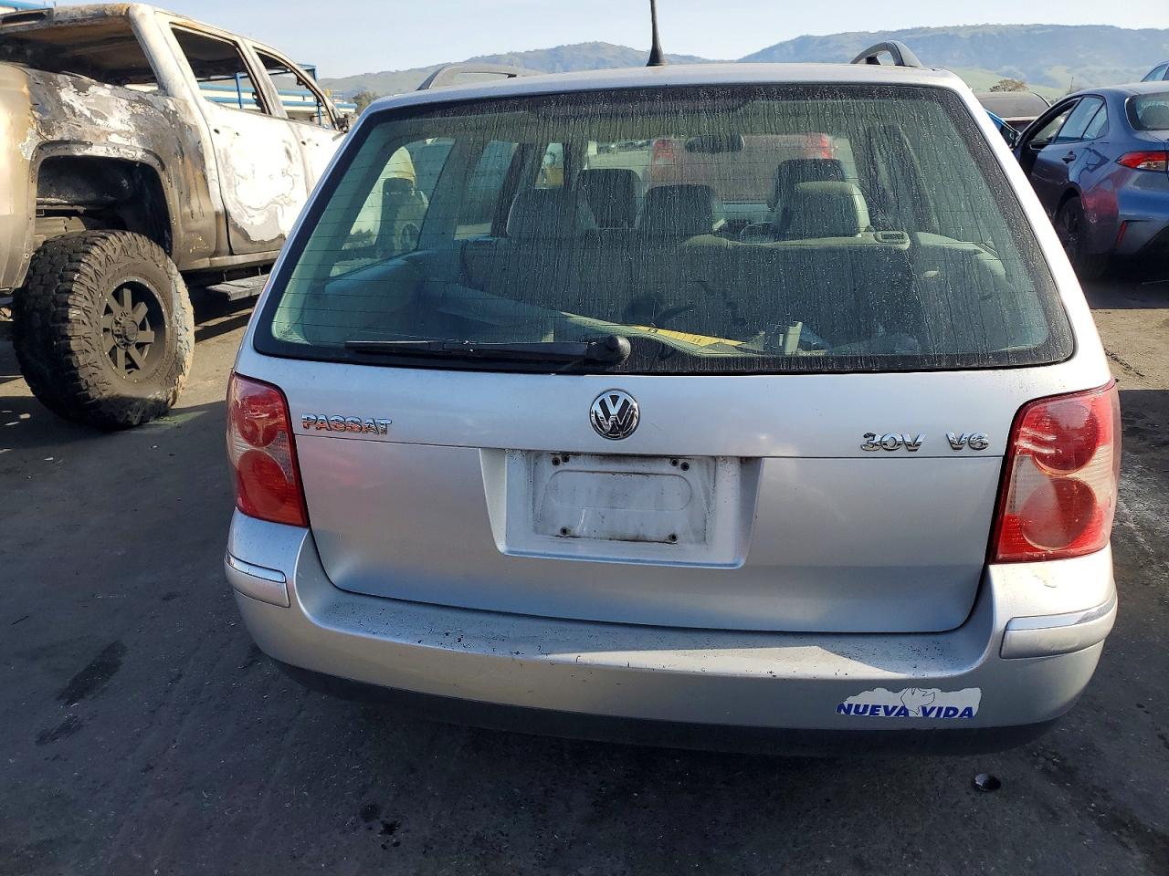 2001 Volkswagen Passat Glx Silver vin: WVWWH63B21E232753