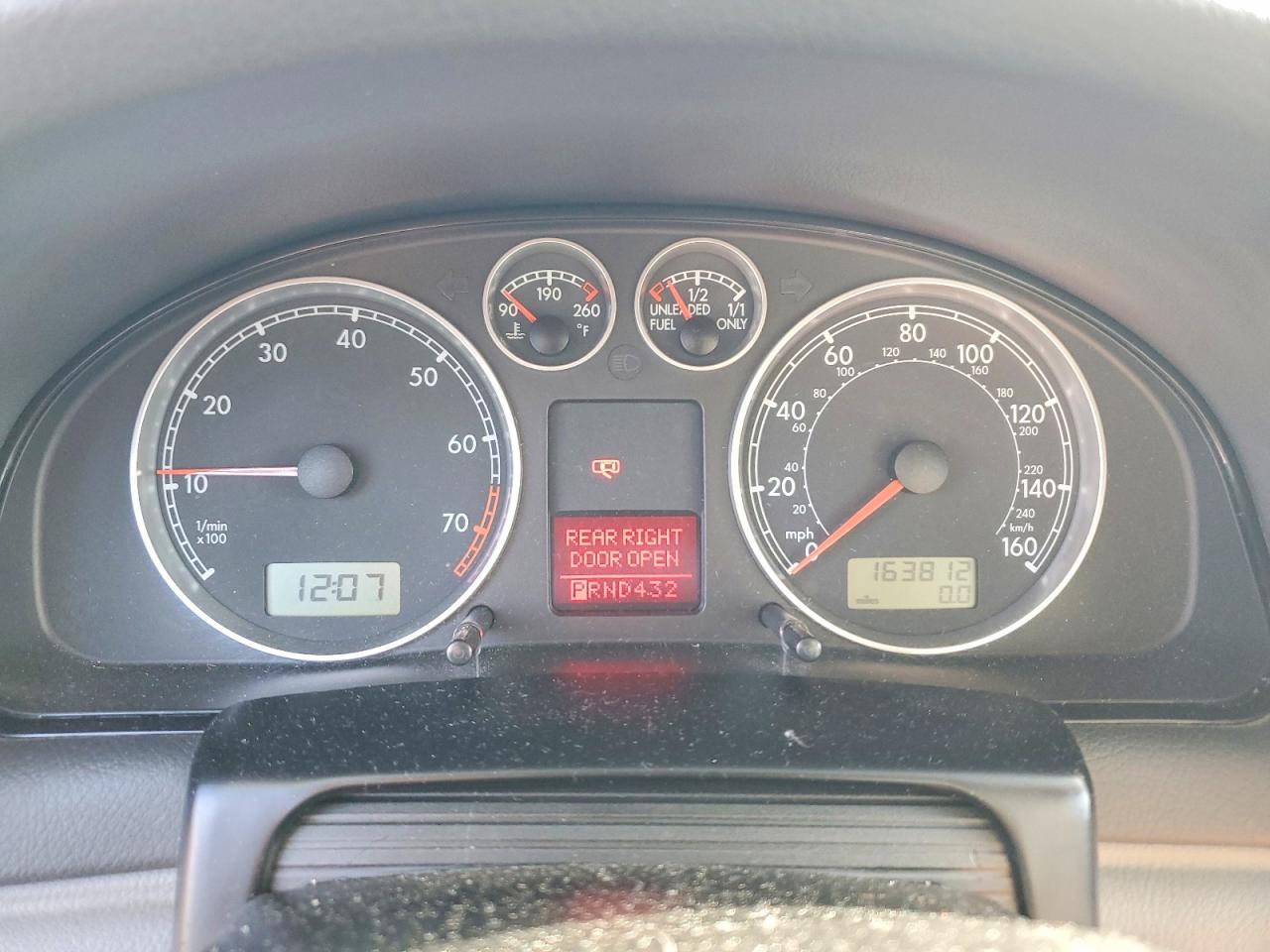 2001 Volkswagen Passat Glx Silver vin: WVWWH63B21E232753