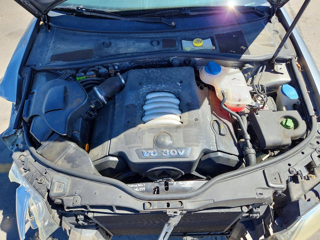 2004 Volkswagen Passat Glx Gray vin: WVWWH63B64E132935