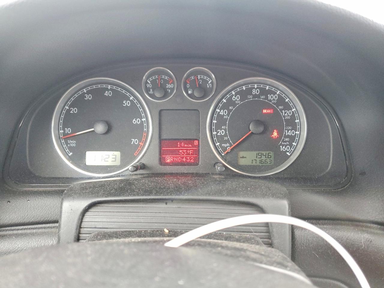 2004 Volkswagen Passat Glx Серебряный vin: WVWWH63B84E004308