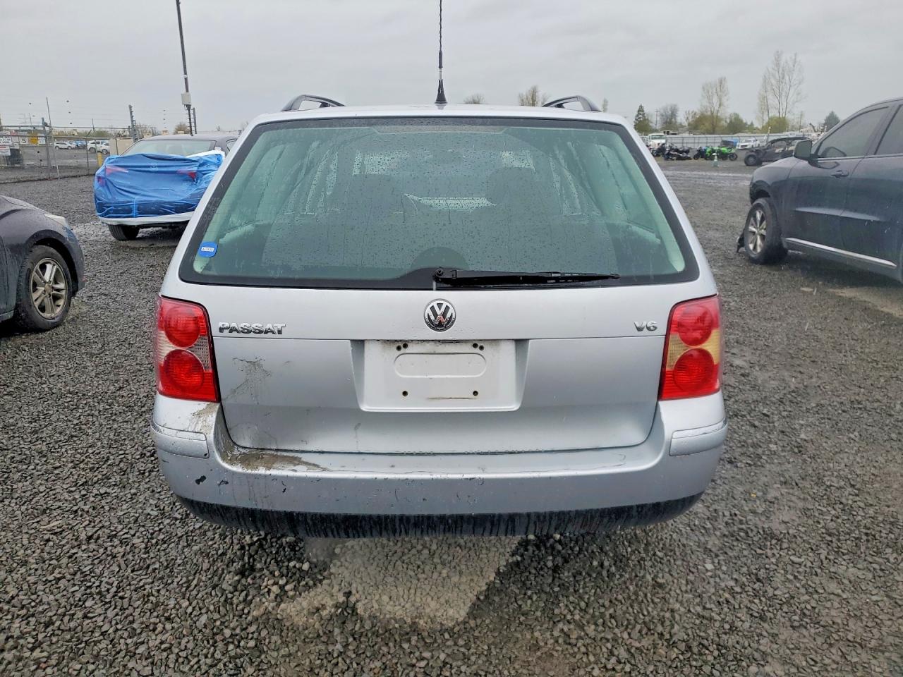 2004 Volkswagen Passat Glx Серебряный vin: WVWWH63B84E004308
