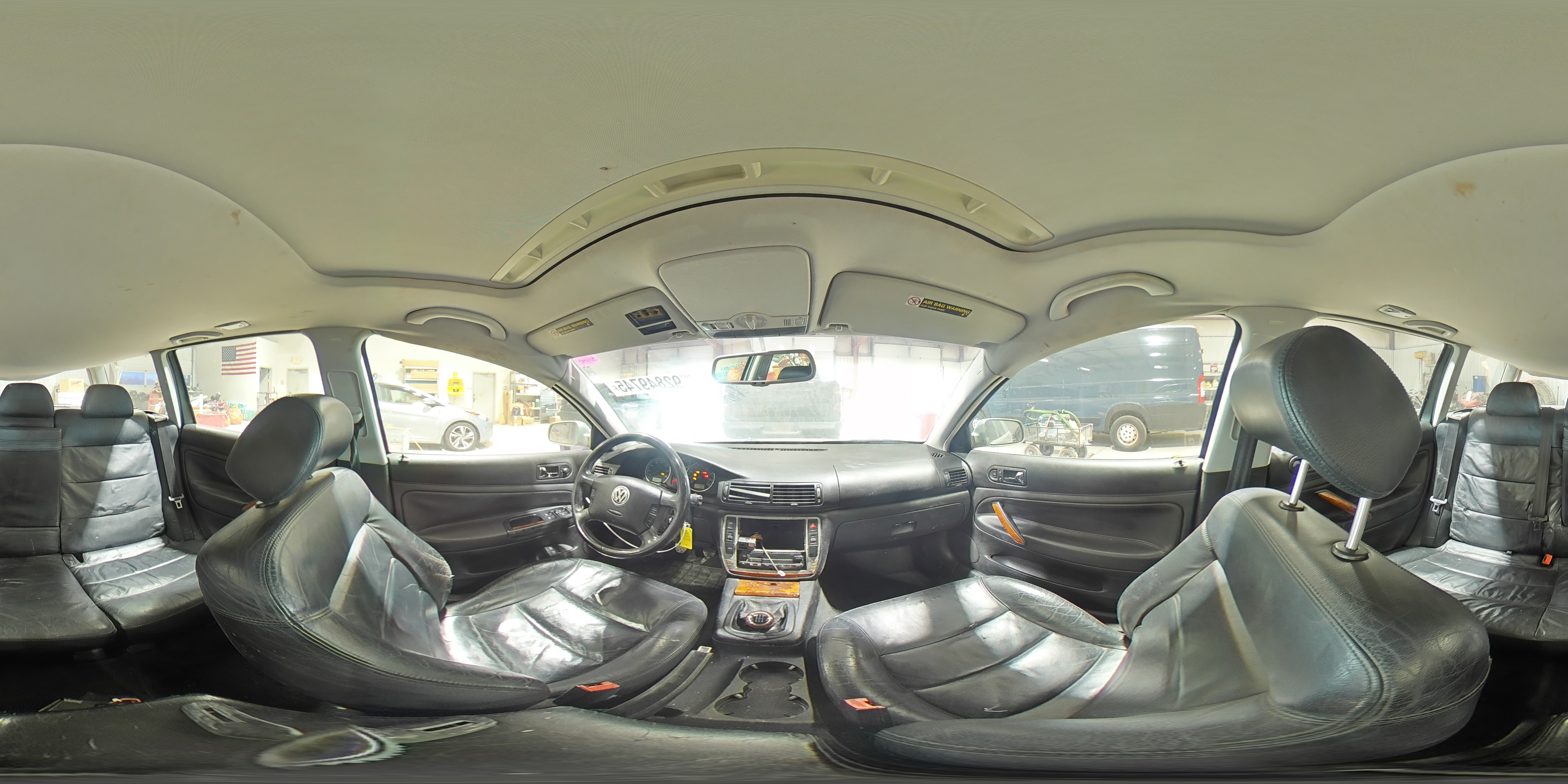 2002 Volkswagen Passat Glx Green vin: WVWWH63BX2E370090