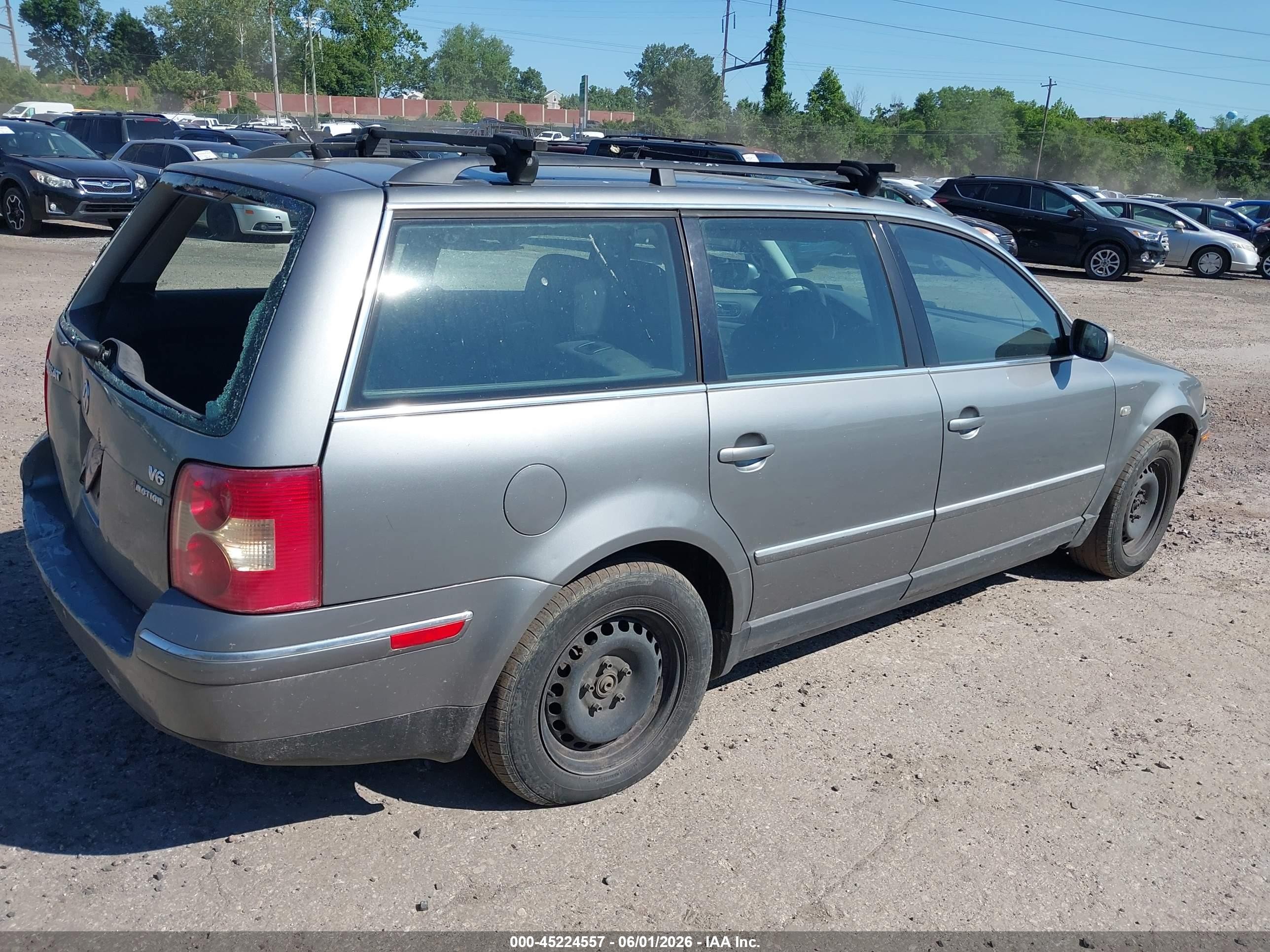 2002 Volkswagen Passat Gls V6 Silver vin: WVWXH63BX2E104993