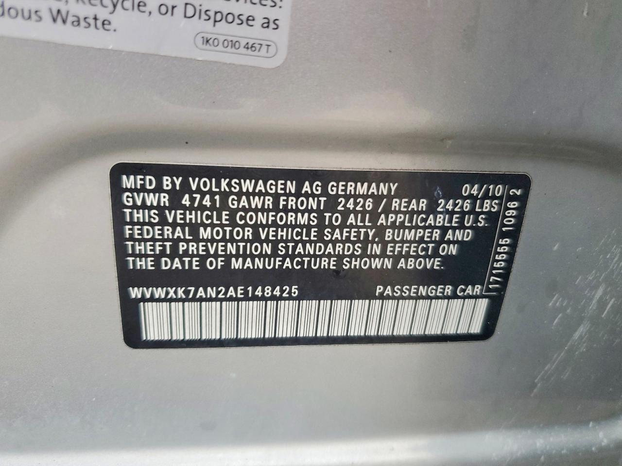 2010 Volkswagen Passat Komfort Silver vin: WVWXK7AN2AE148425