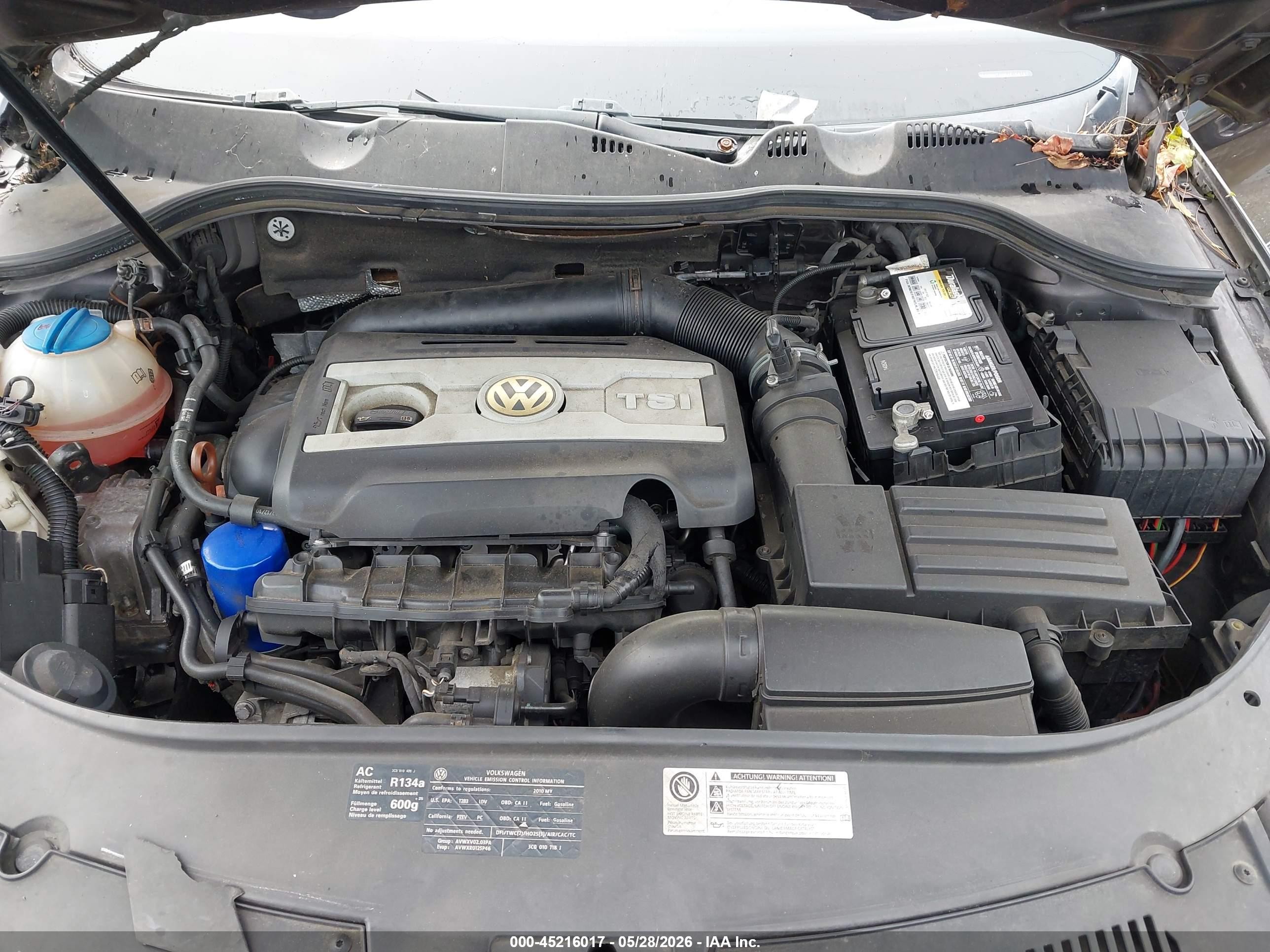 2010 Volkswagen Passat Komfort Dark Brown vin: WVWXM7AN6AE154187