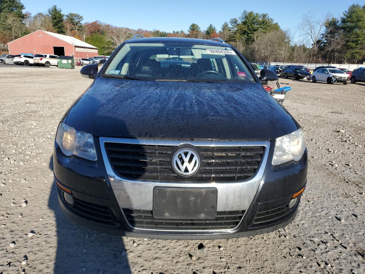 2010 Volkswagen Passat Komfort Black vin: WVWXM7ANXAE083236