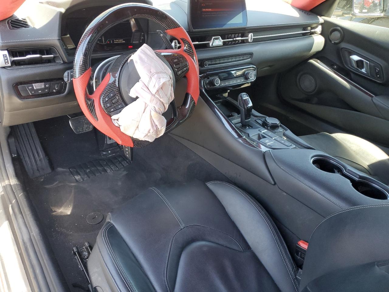 2022 Toyota Supra Base   Серый vin: WZ1DB0C01NW048846