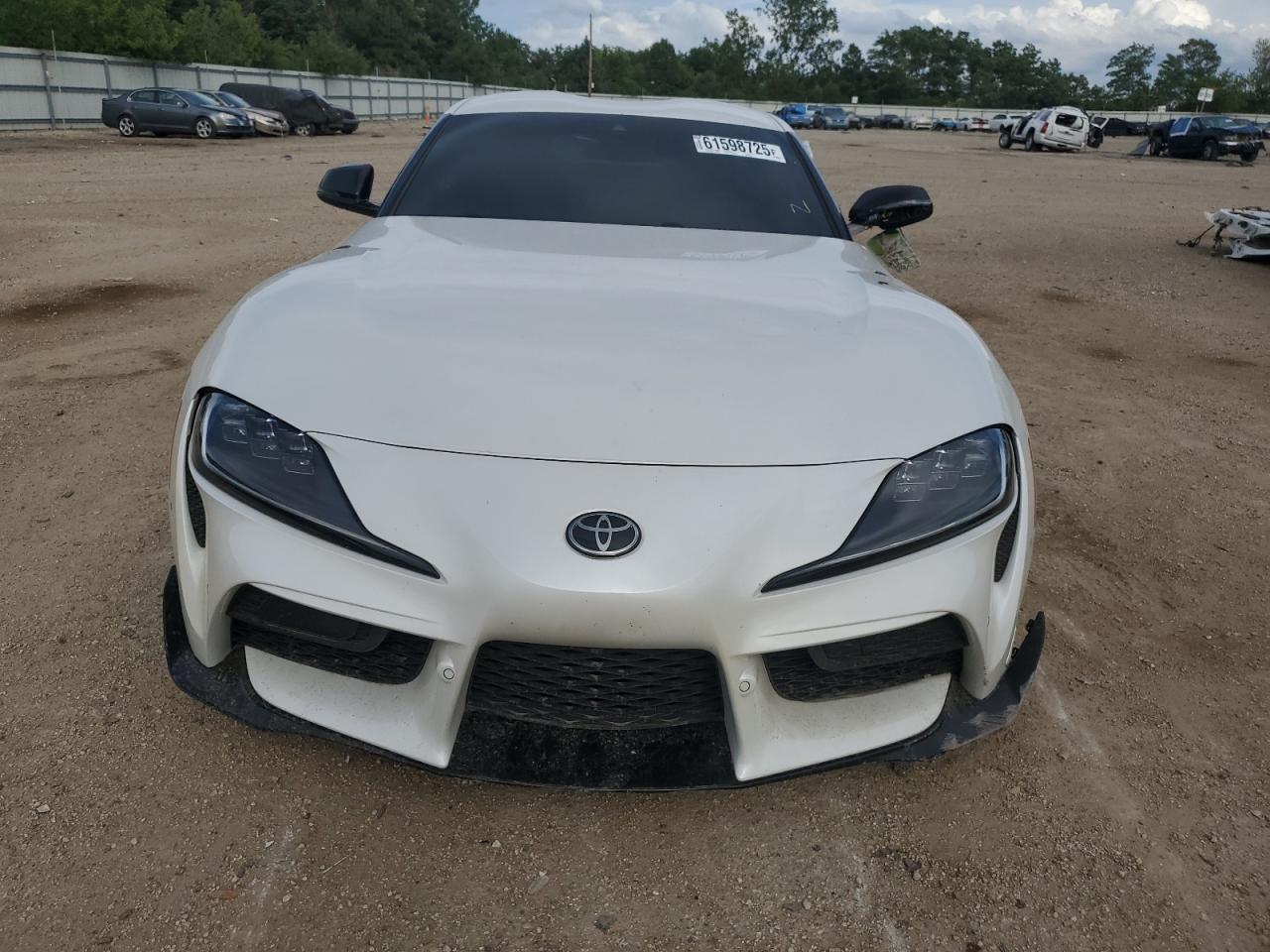 2022 Toyota Supra Base   White vin: WZ1DB0C01NW049916