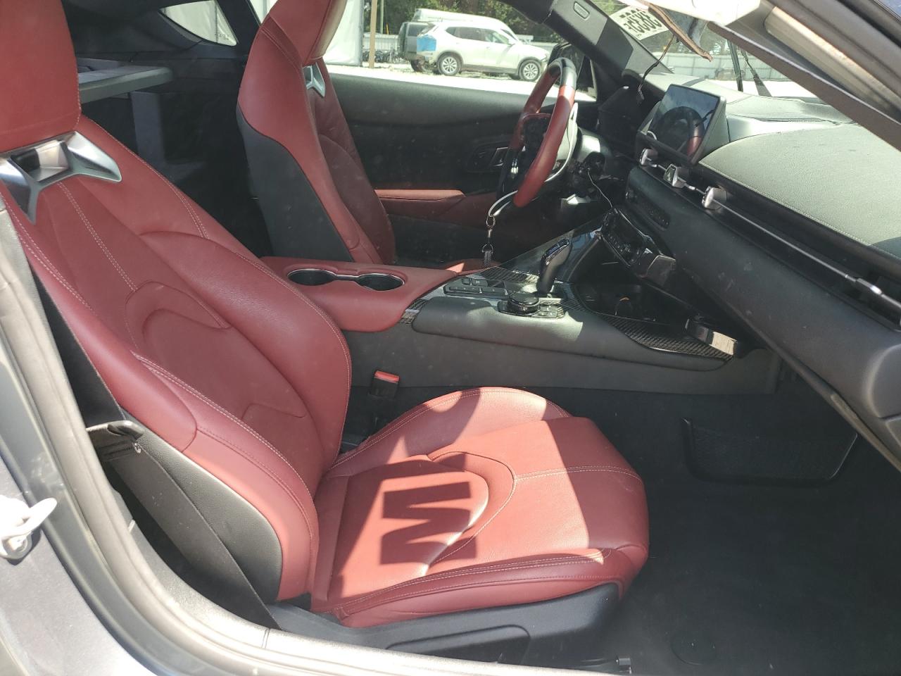 2022 Toyota Supra Base   Gray vin: WZ1DB0C04NW052938