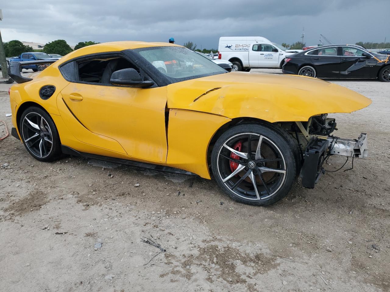 2022 Toyota Supra Base   Yellow vin: WZ1DB0C06NW046509