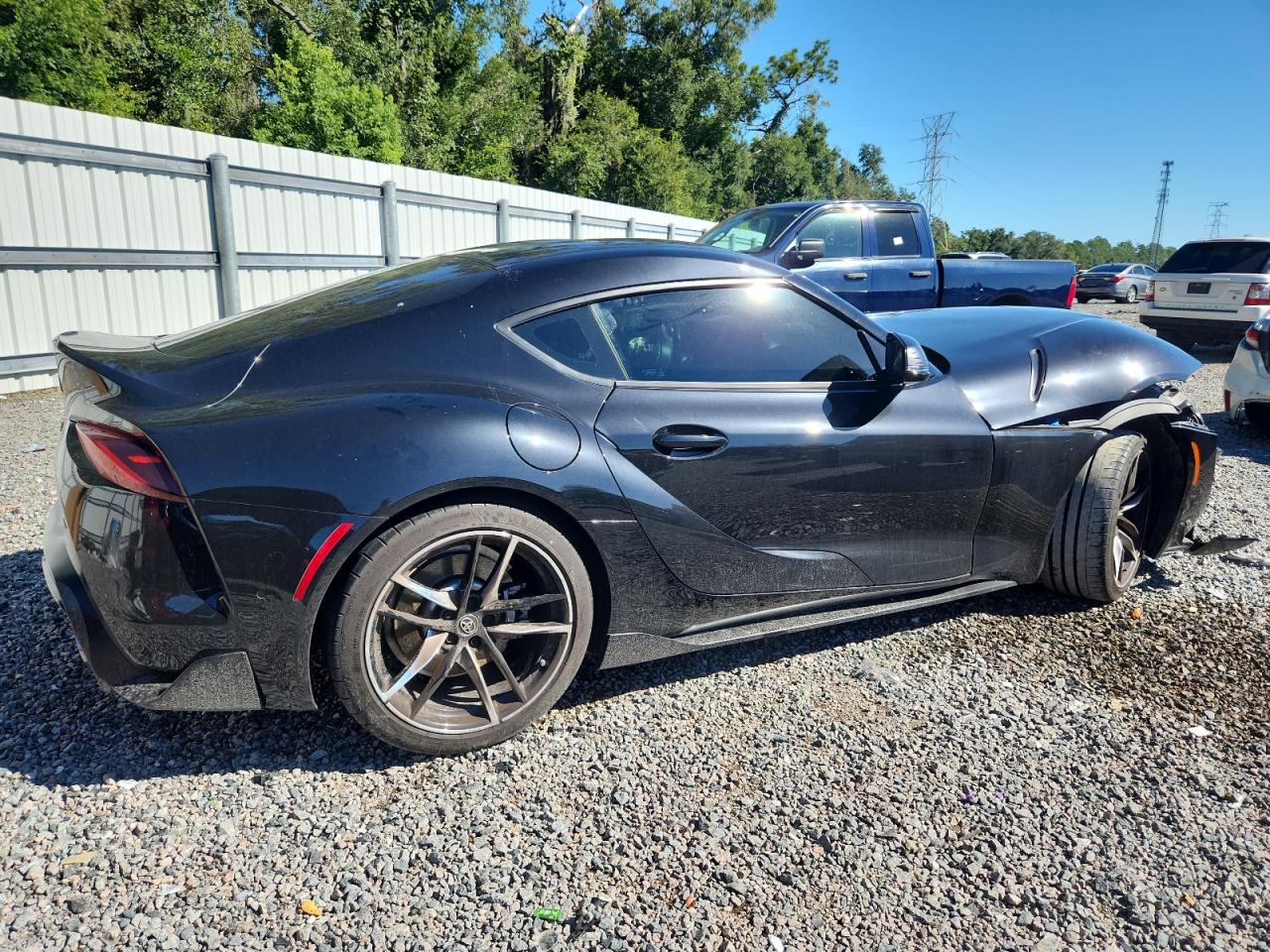 2022 Toyota Supra Base Черный vin: WZ1DB0C08NW048861