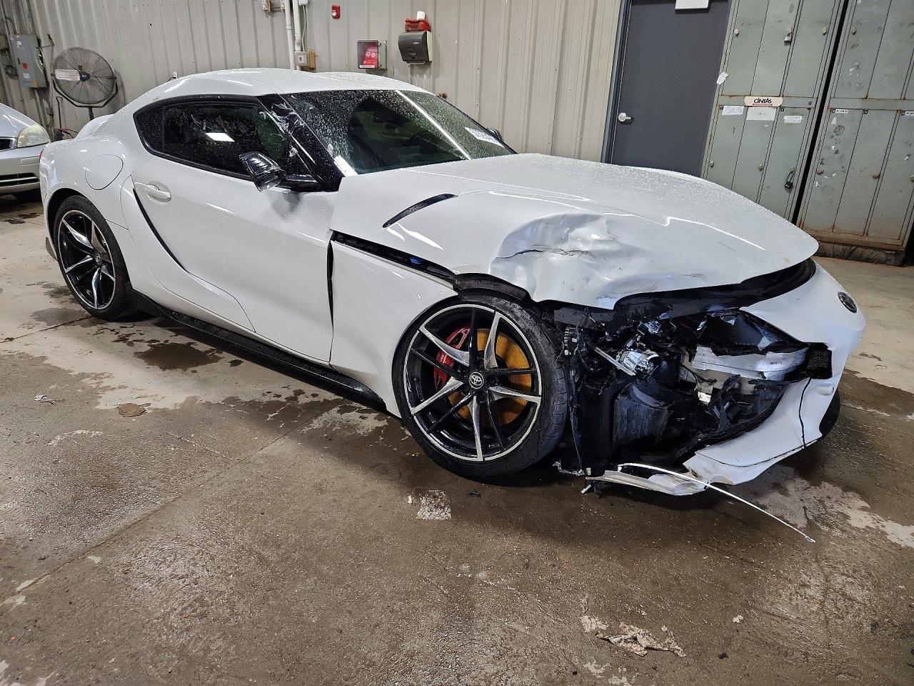2021 Toyota Gr Supra 3.0 Premium White vin: WZ1DB0C0XMW042199