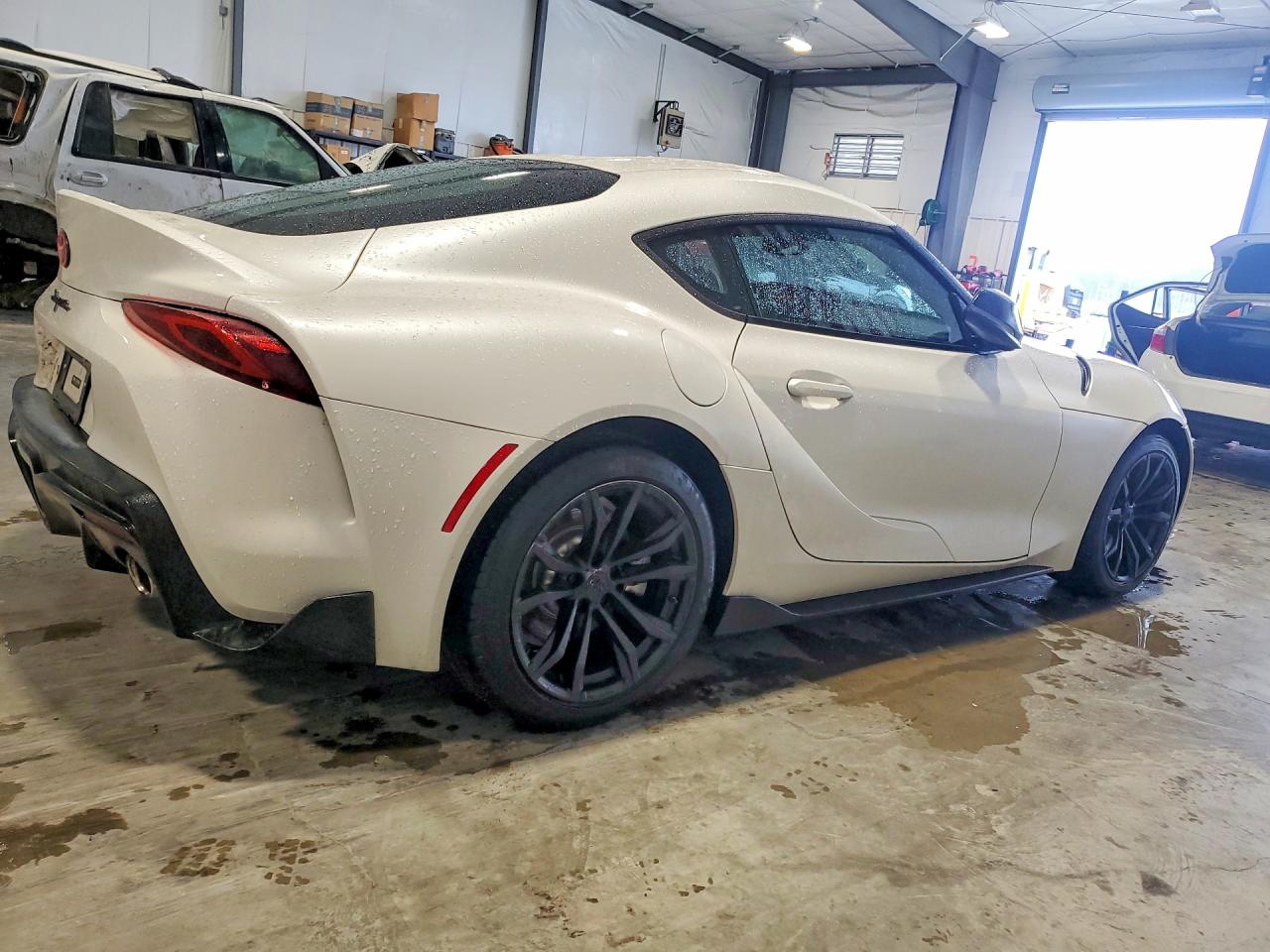 2021 Toyota Gr Supra 2.0 White vin: WZ1DB2C02MW044315