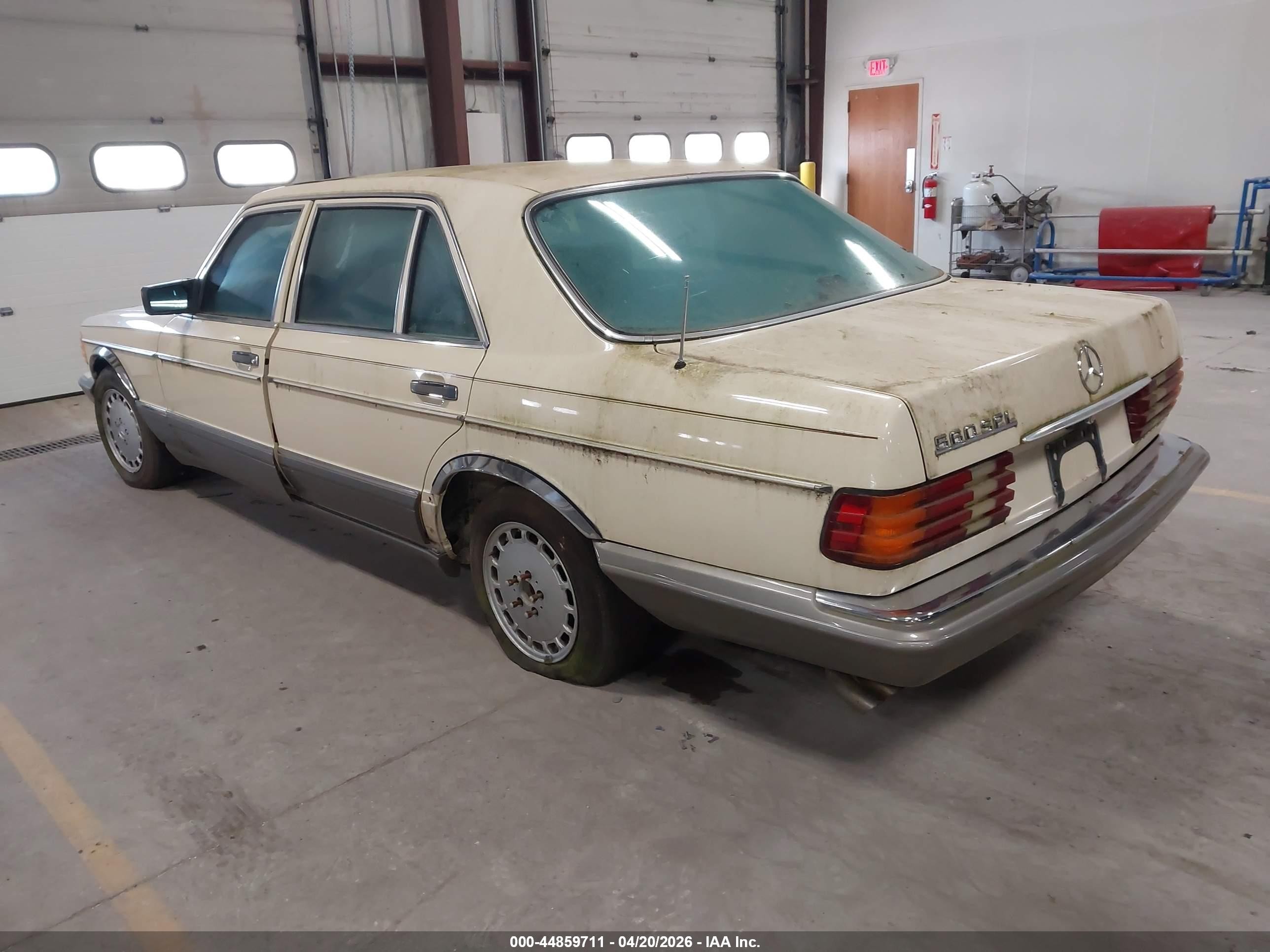 1986 Mercedes-benz 560 Sel Cream vin: WdbCA39D4GA201534