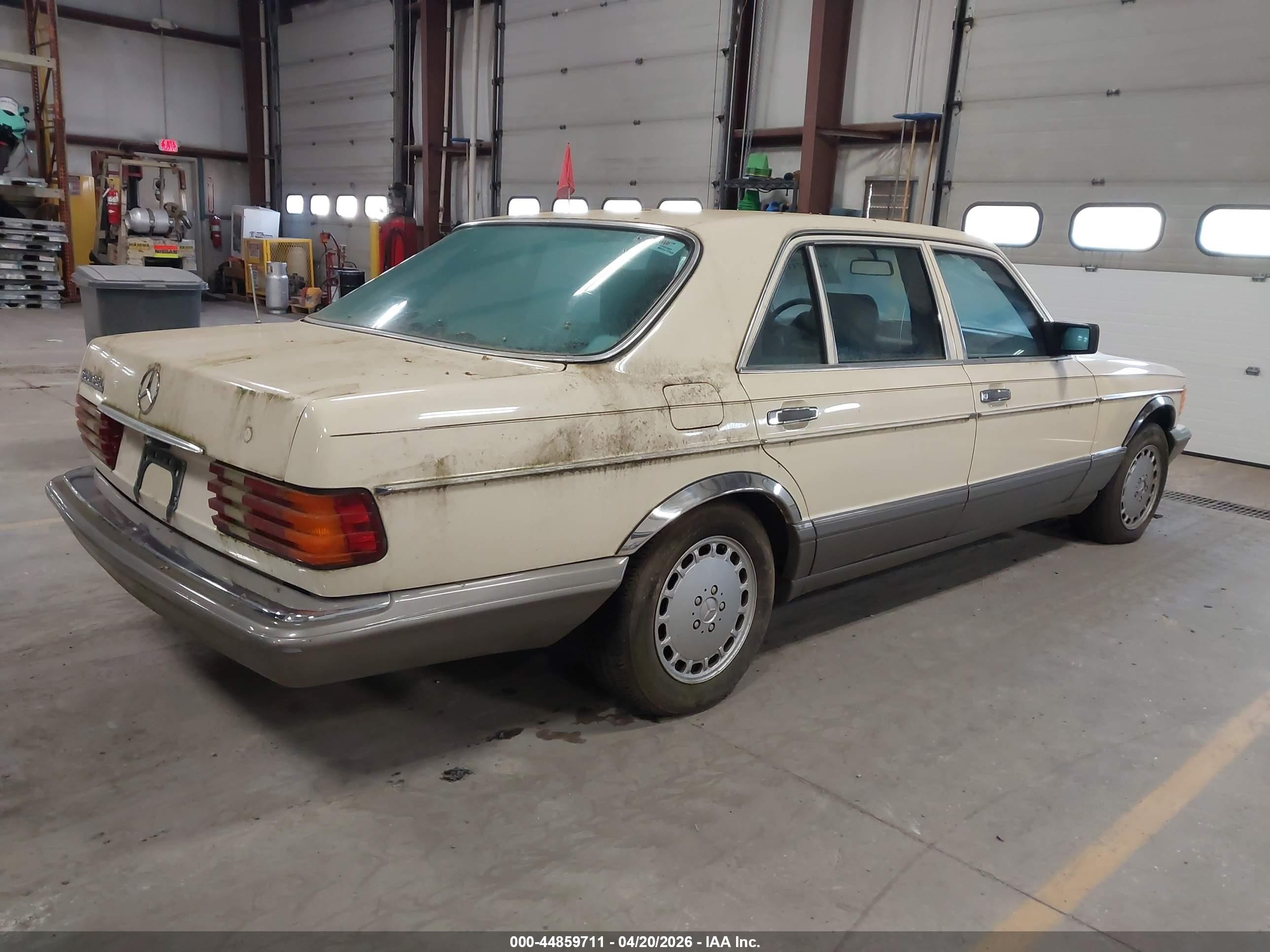 1986 Mercedes-benz 560 Sel Cream vin: WdbCA39D4GA201534