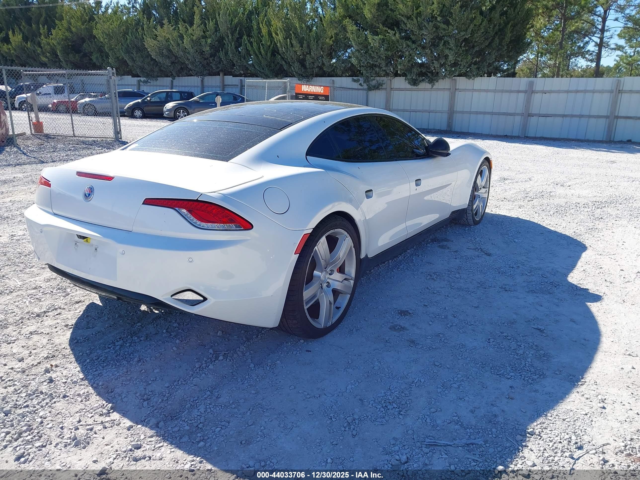 2012 Fisker Karma Ecosport White vin: YH4K14AA7CA001400