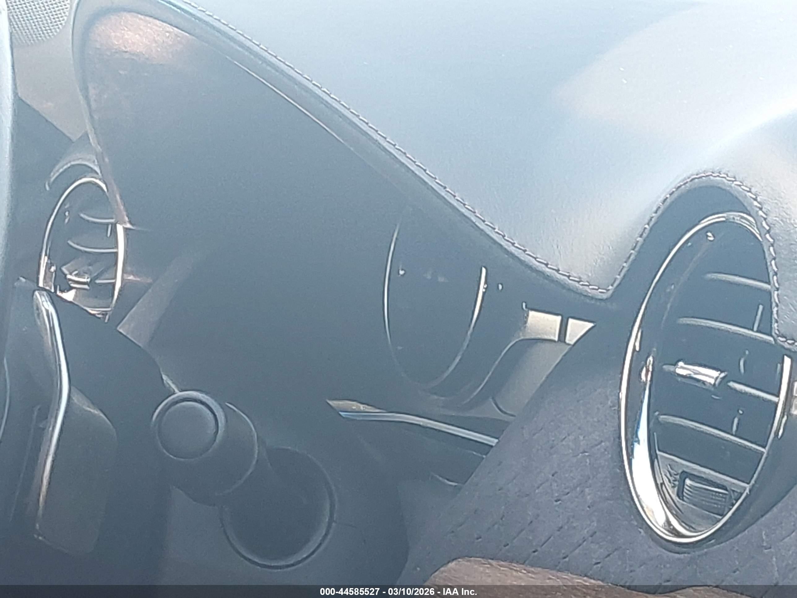 2012 Fisker Karma Ecosport Золотой vin: YH4K14AA8CA001583
