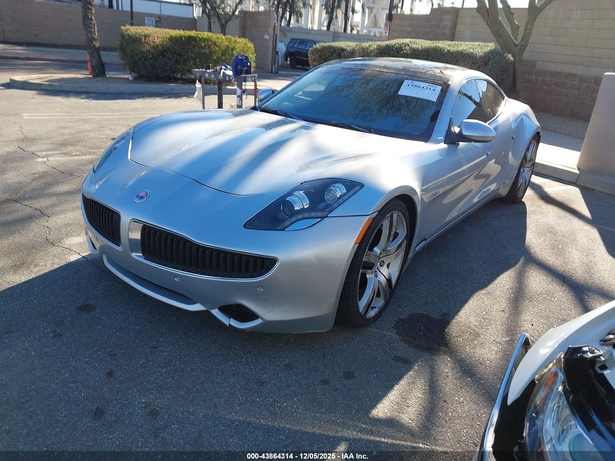 2012 Fisker Karma Ecochic Серебряный vin: YH4K16AA4CA000197