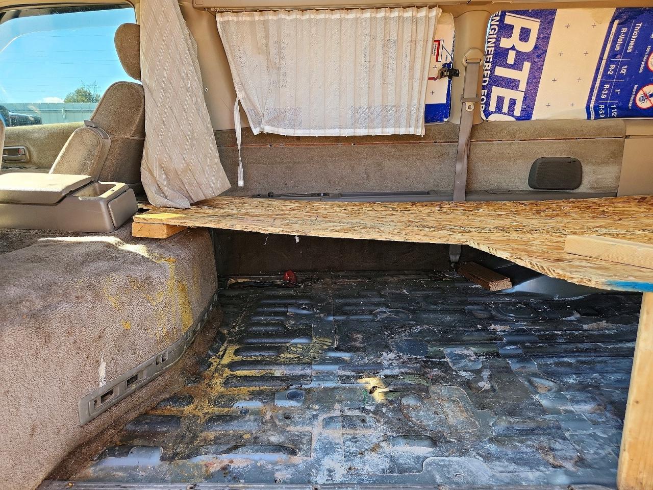 1994 Toyota Liteace Tan vin: YR305026432