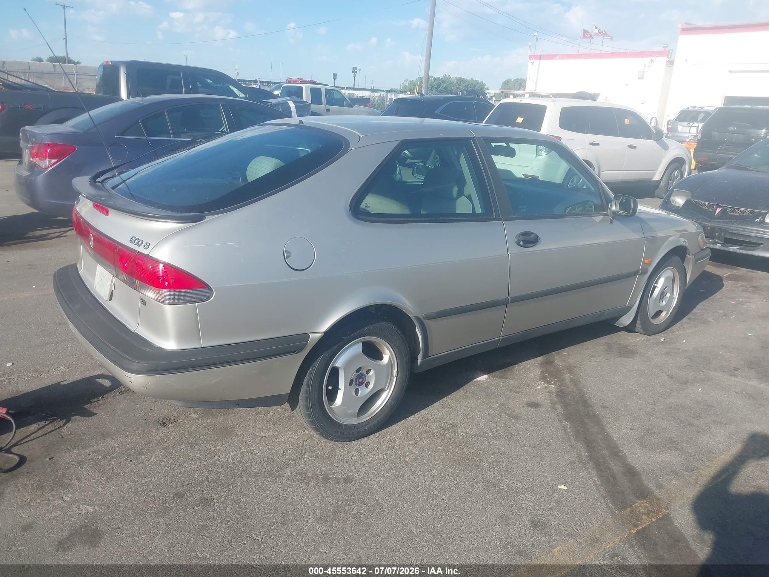 1997 Saab 900 S Серебряный vin: YS3DD38B3V2042888
