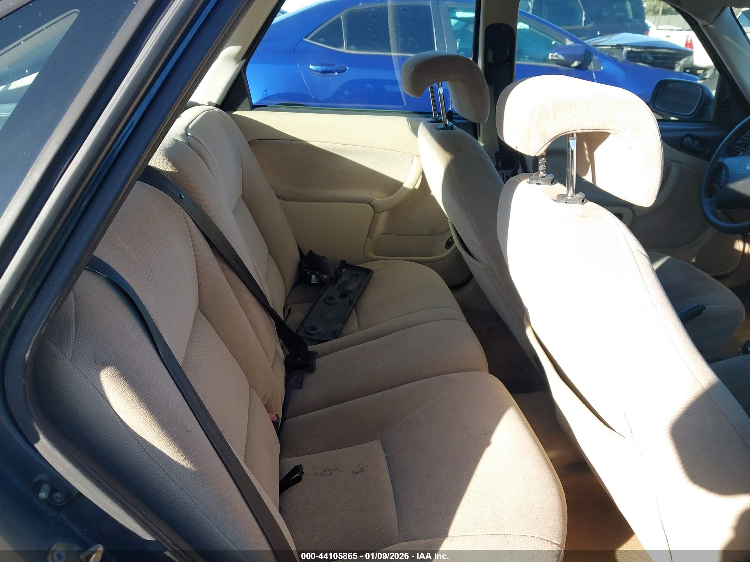 1999 Saab 9-3   Blue vin: YS3DD55N2X2074082