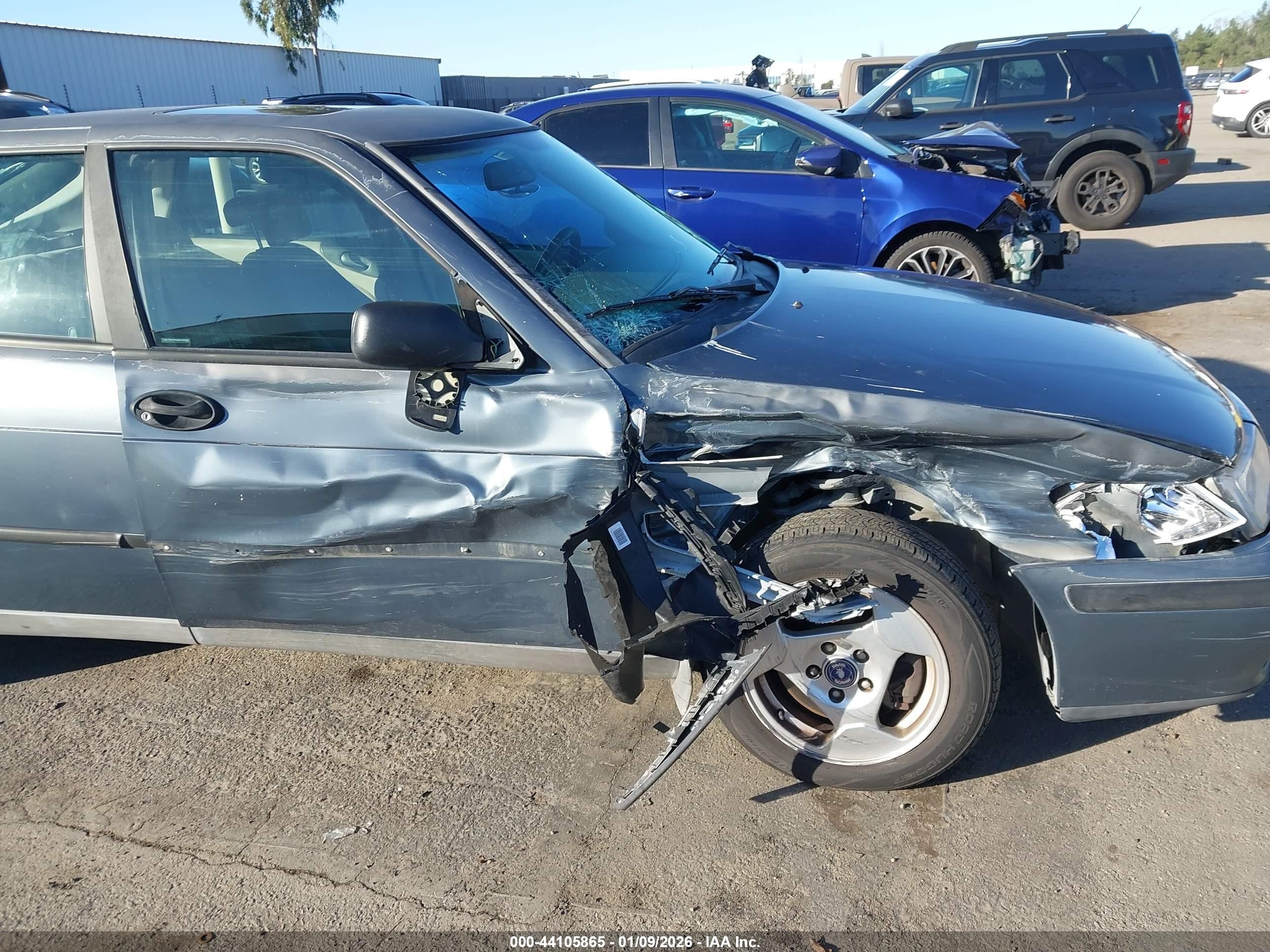 1999 Saab 9-3   Blue vin: YS3DD55N2X2074082