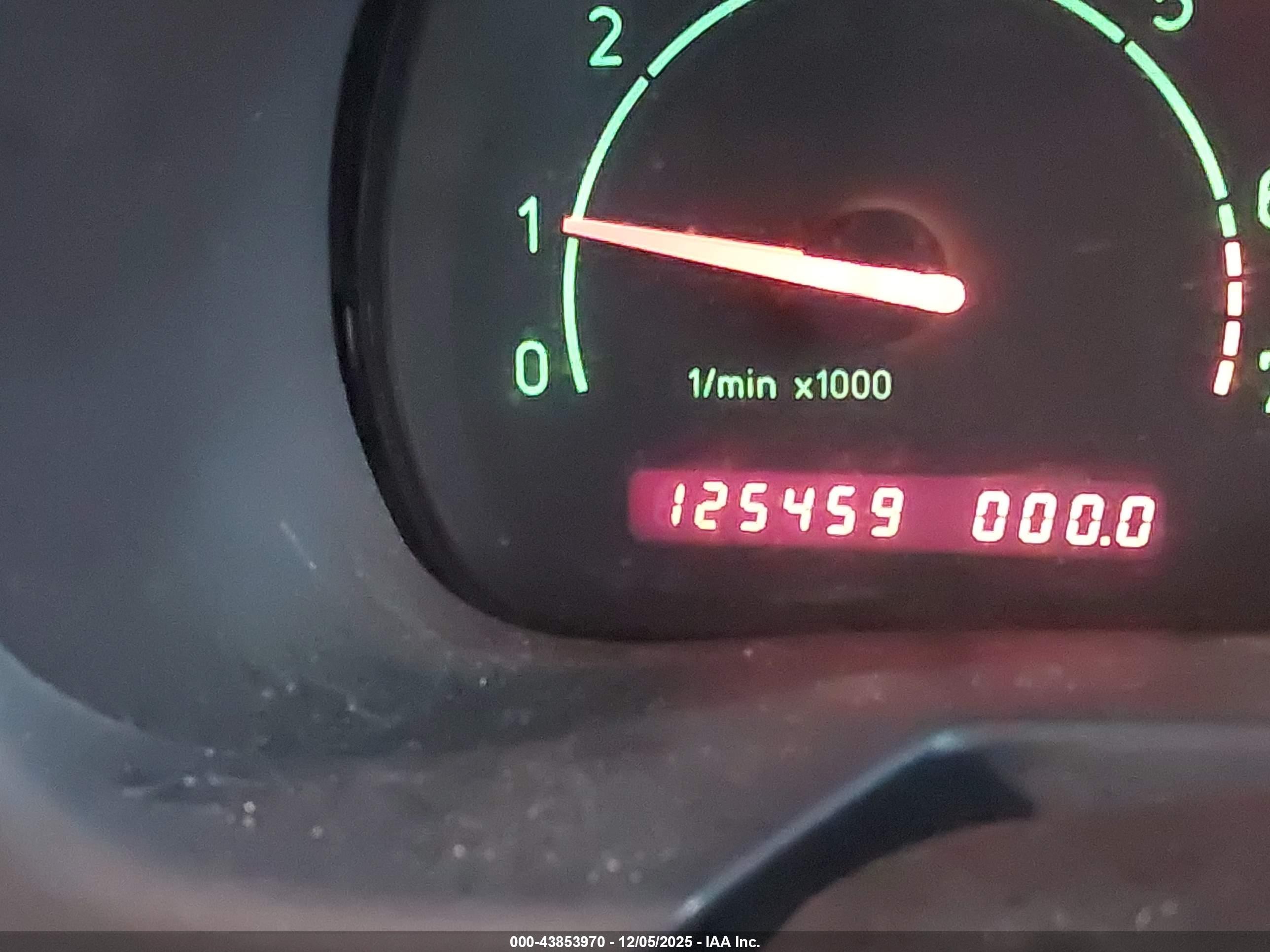 1998 Saab 900 S Black vin: YS3DD58B2W2010642