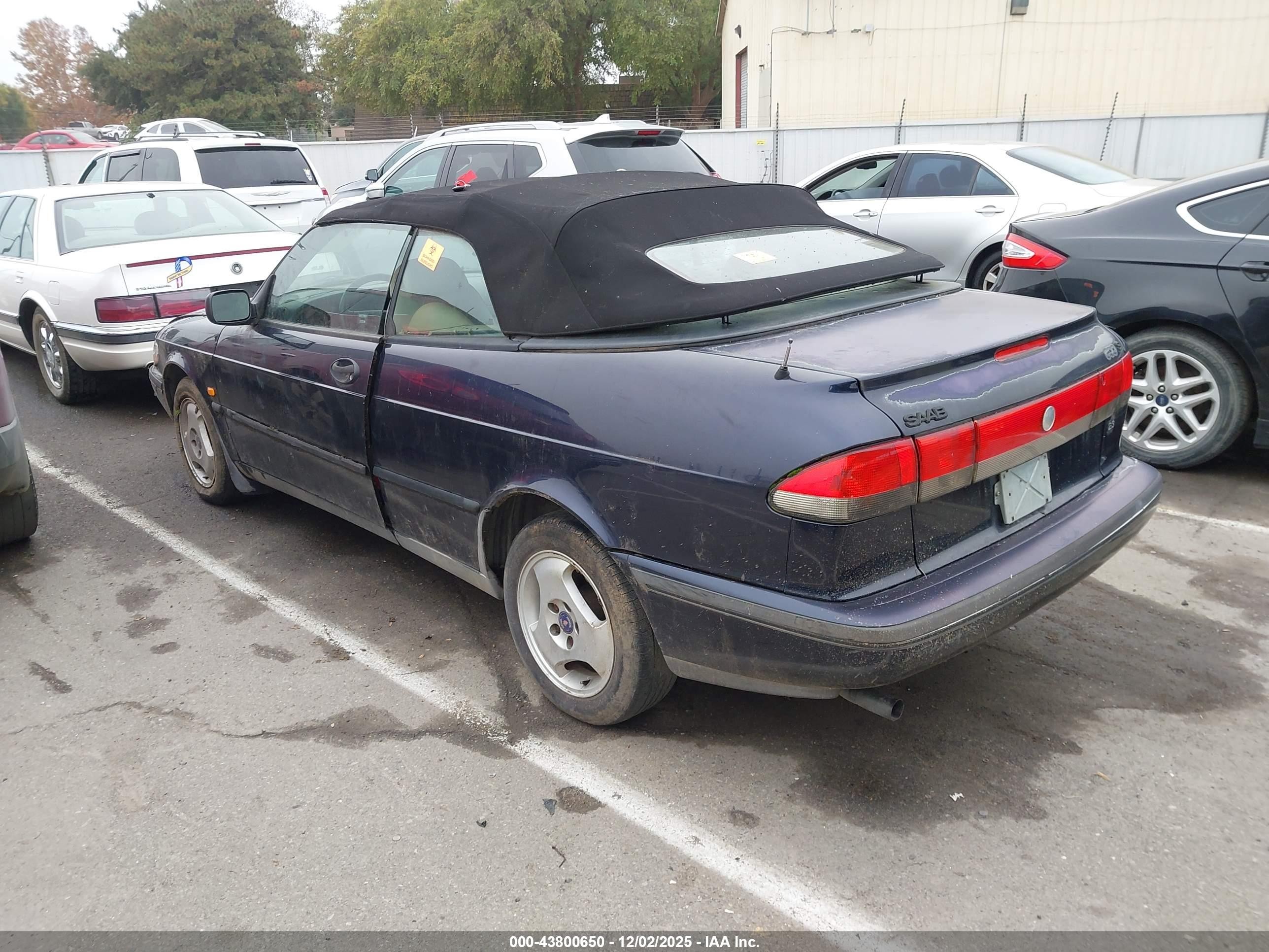 1998 Saab 900 S Dark Blue vin: YS3DD75B7W7004063