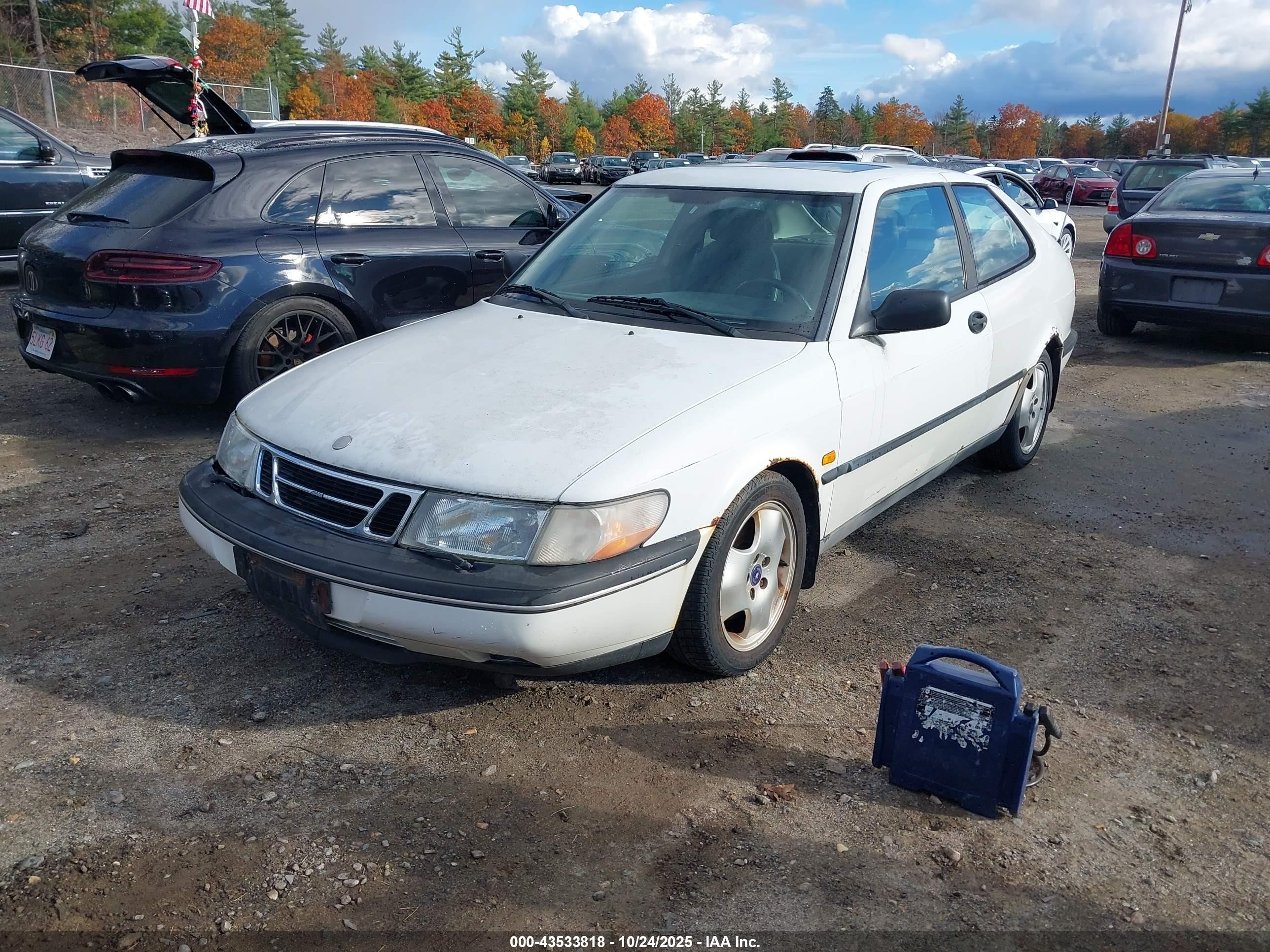 1997 Saab 900 Se White vin: YS3DF35N5V2015524