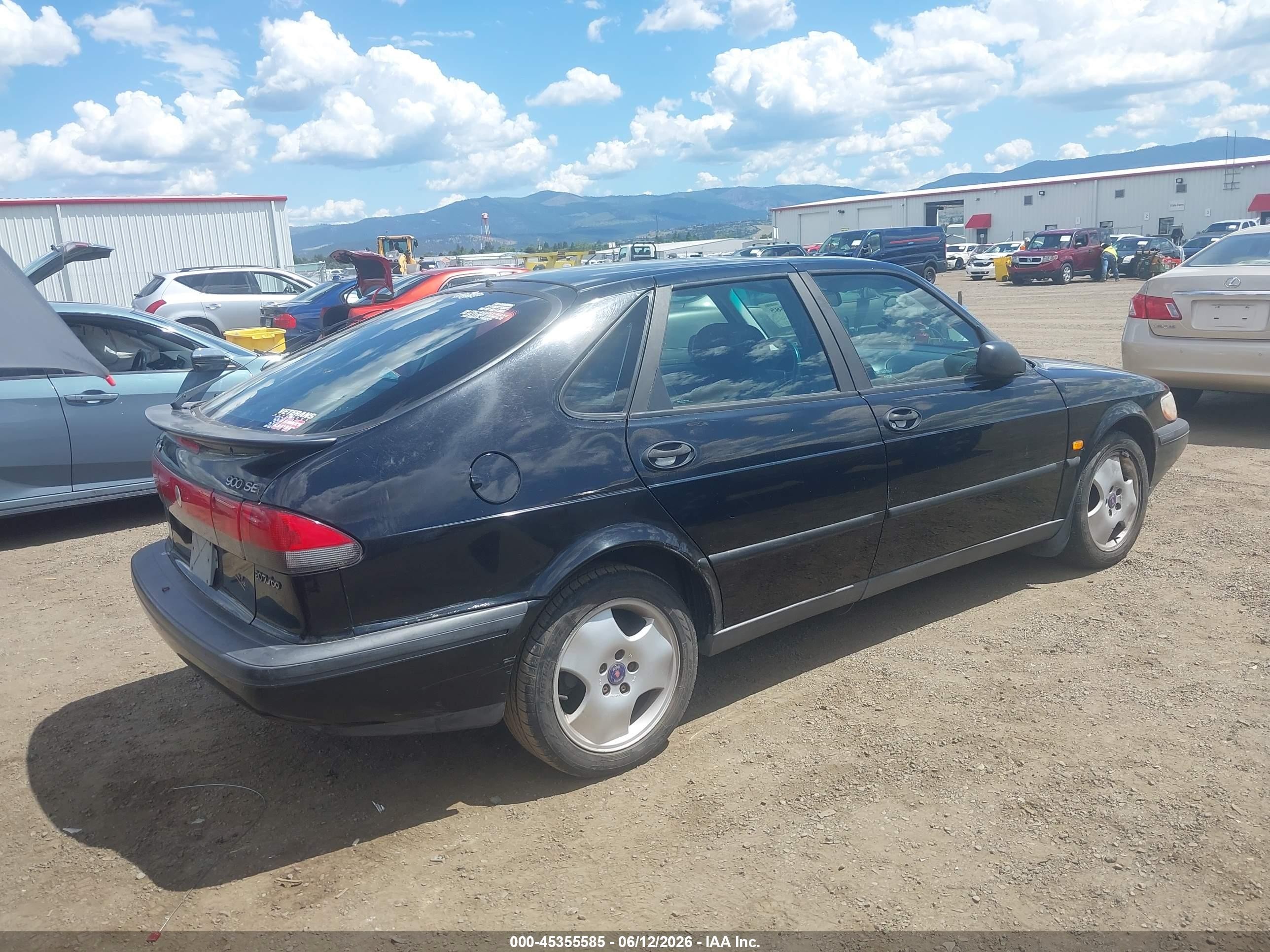 1997 Saab 900 Se Black vin: YS3DF55N1V2040965