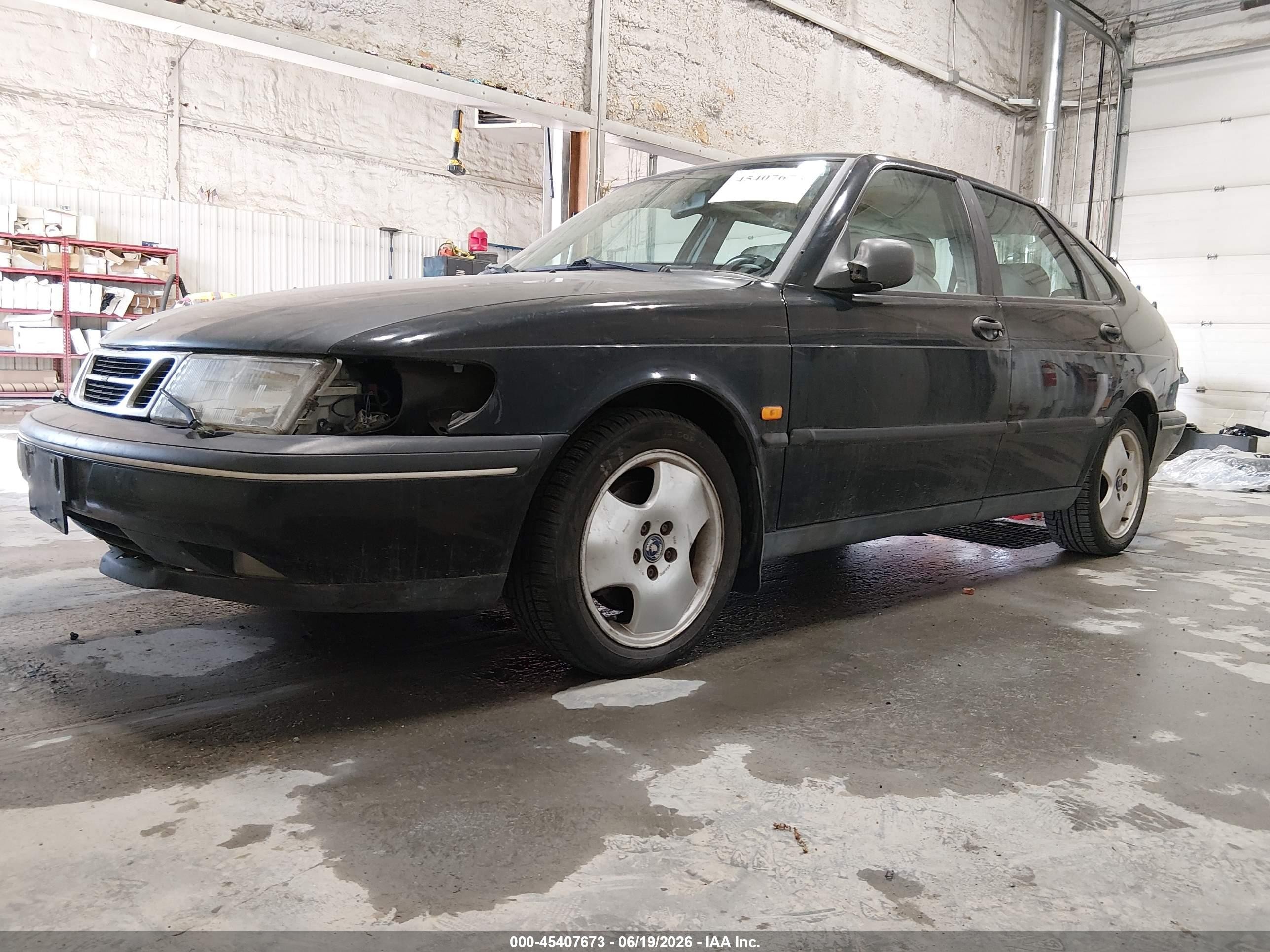 1997 Saab 900 Se Черный vin: YS3DF55N8V2001483
