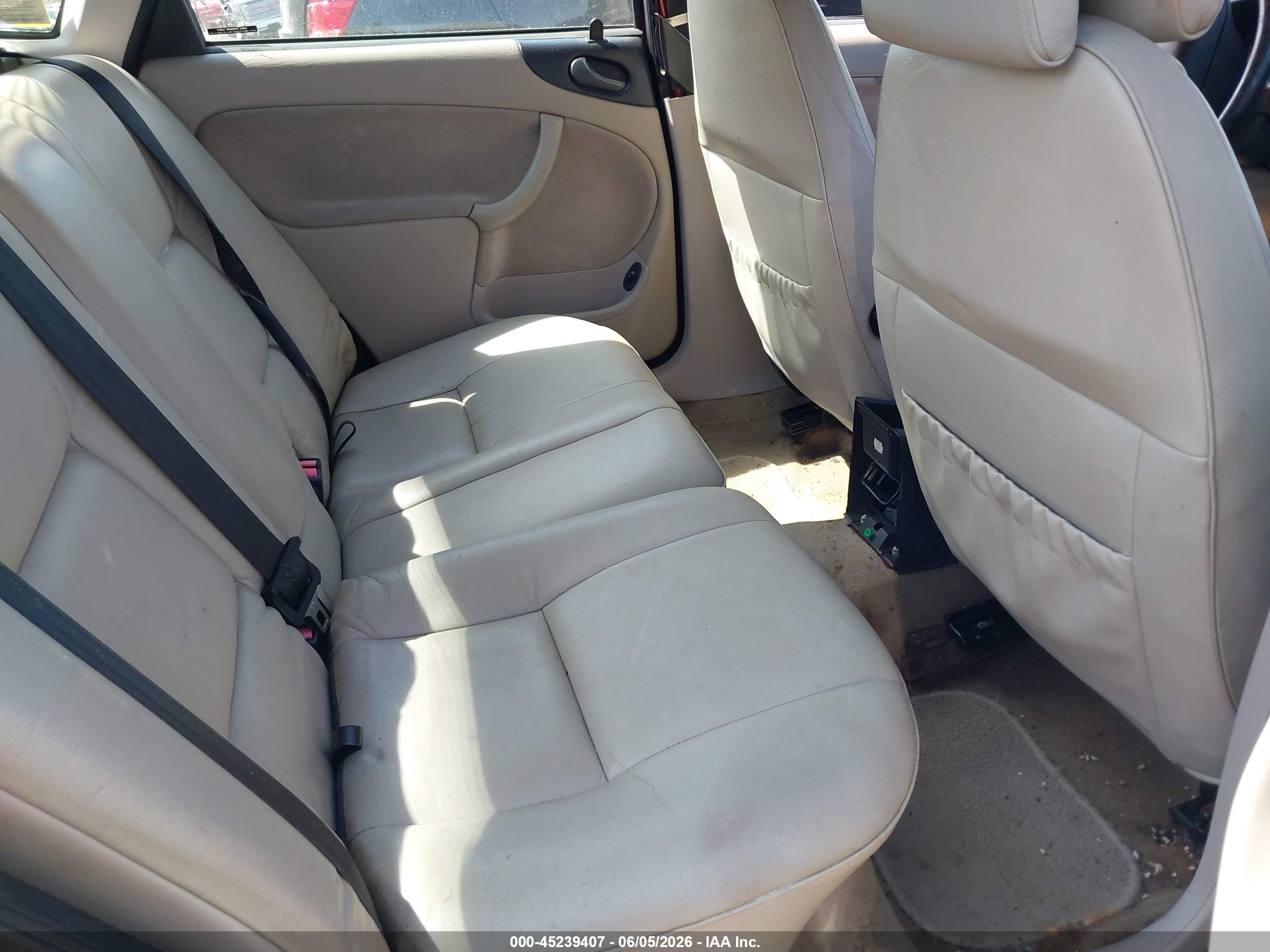 1998 Saab 900 Se Красный vin: YS3DF58NXW2016466