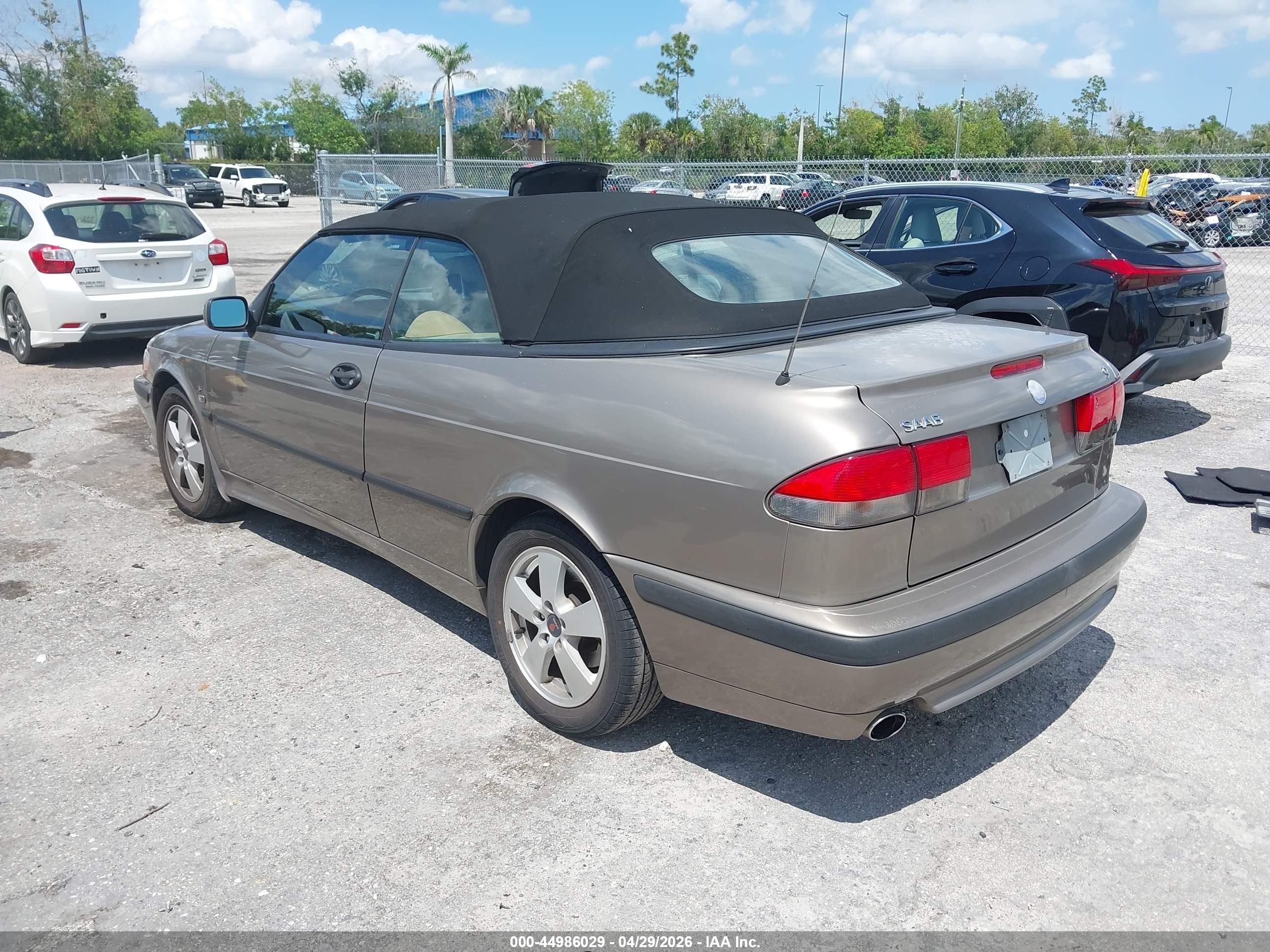 2002 Saab 9-3 Se Brown vin: YS3DF75KX27005020