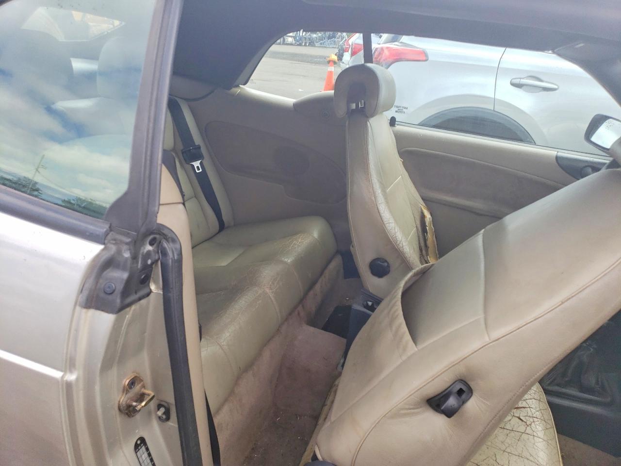 1996 Saab 900 Se Turbo Tan vin: YS3DF75N3T7008515