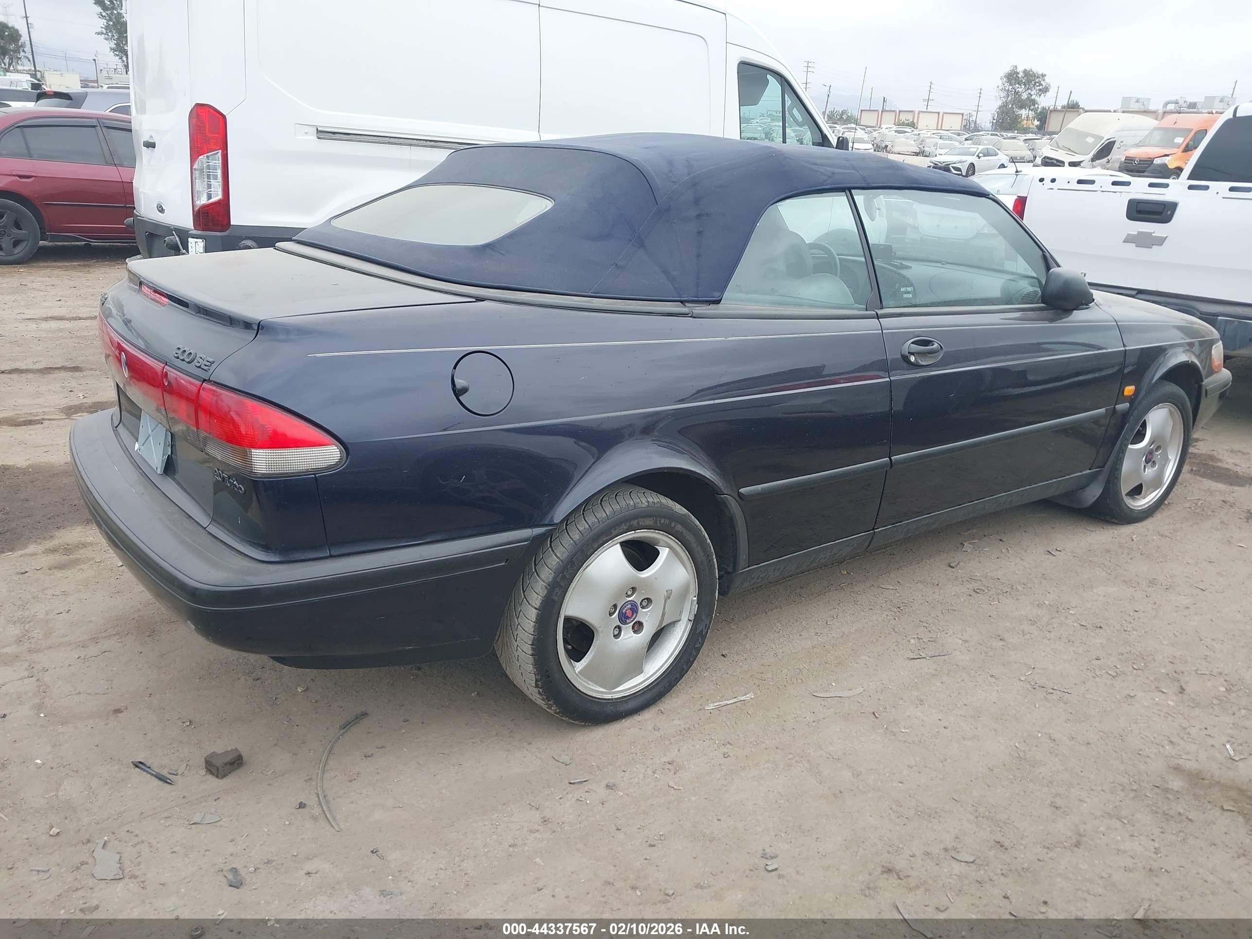 1997 Saab 900 Se Dark Blue vin: YS3DF78N9V7013426