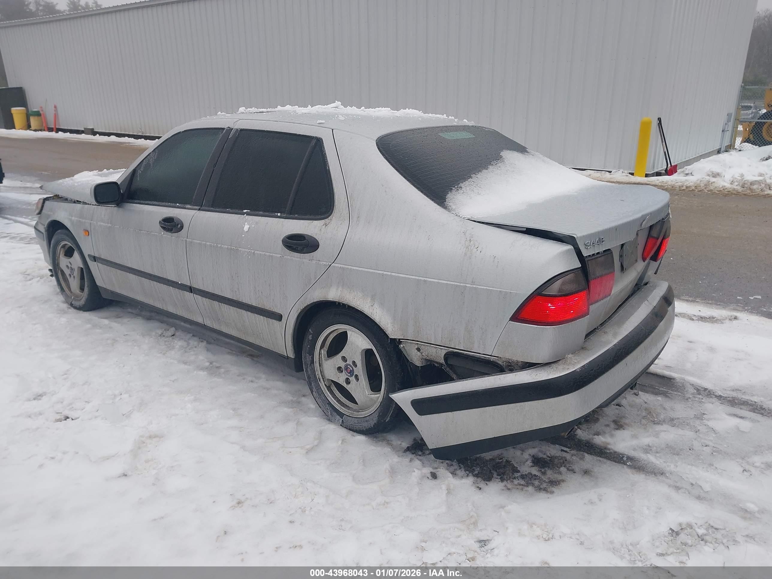1999 Saab 9-5   Silver vin: YS3ED45E6X3006439
