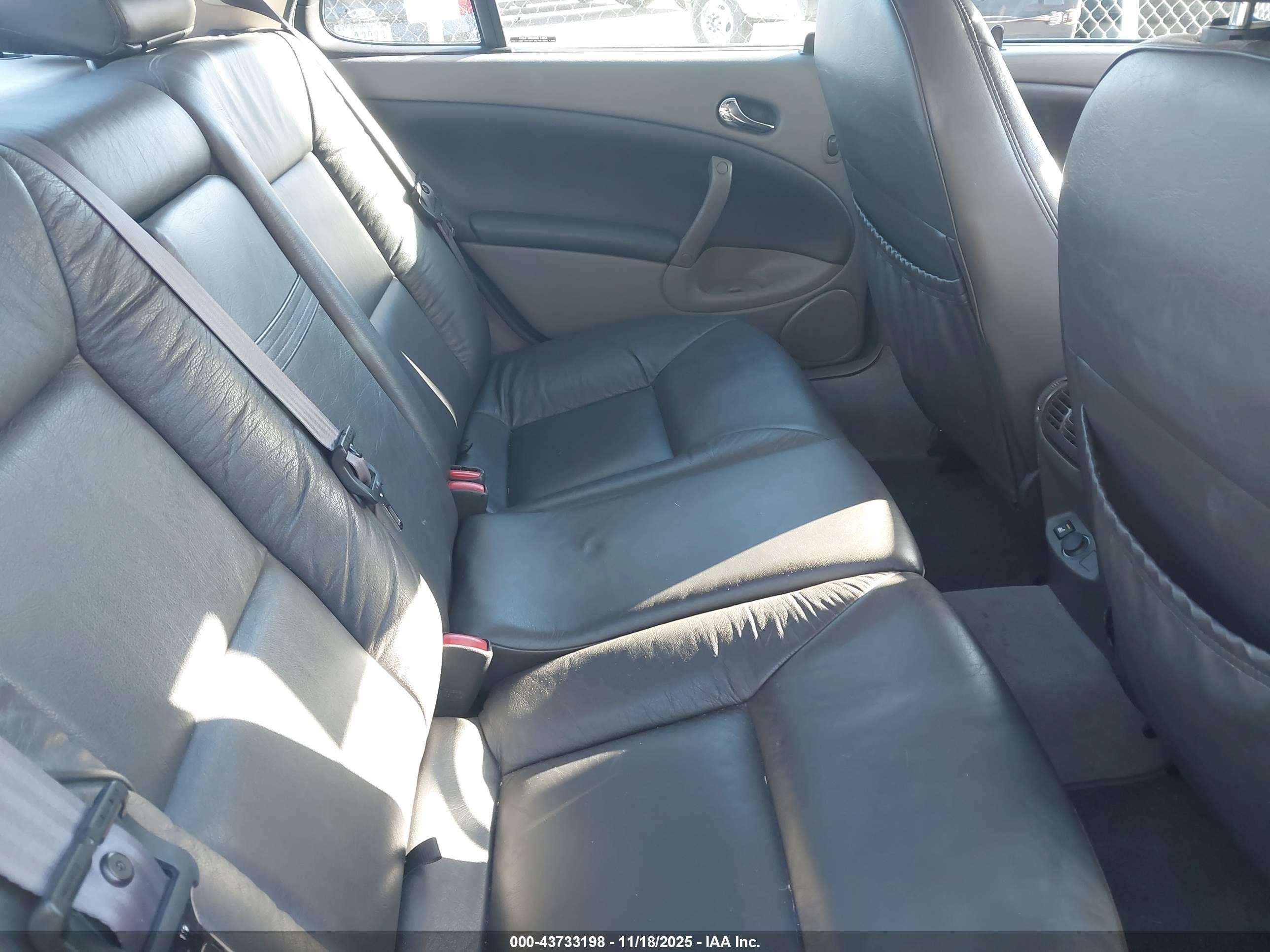 2001 Saab 9-5   Silver vin: YS3ED48E613050959