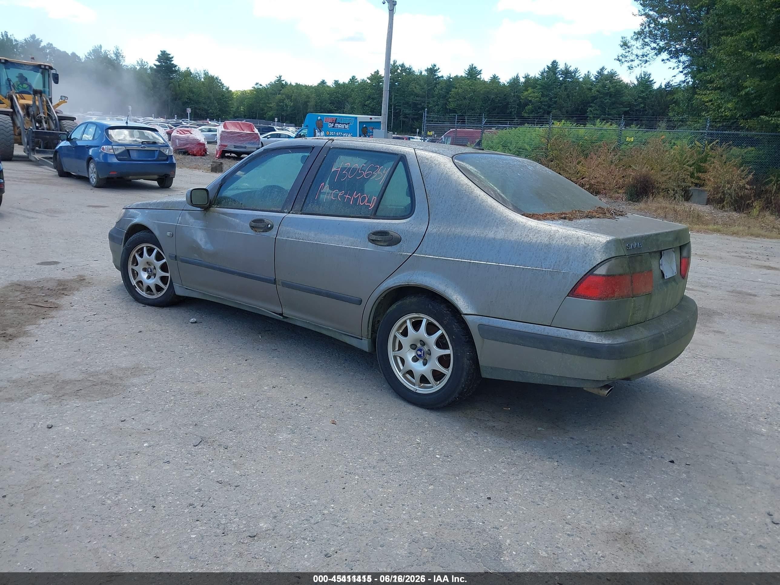 2001 Saab 9-5   Серый vin: YS3ED48E713026542
