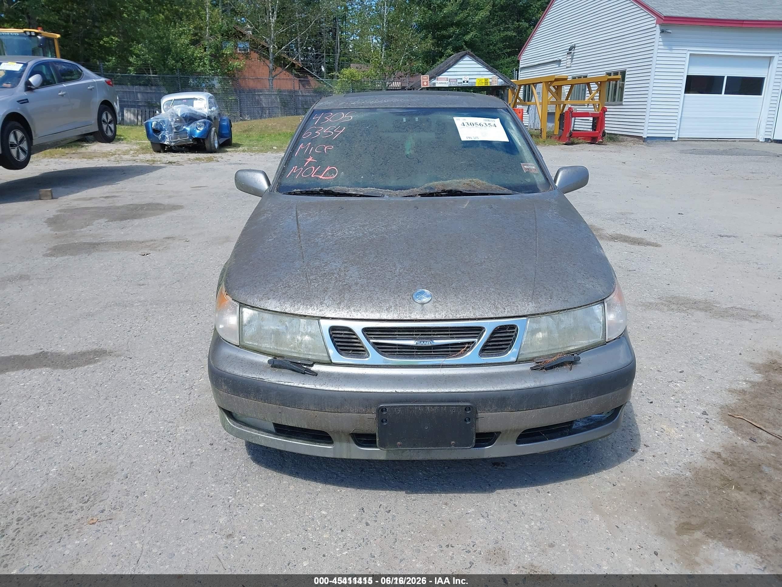 2001 Saab 9-5   Серый vin: YS3ED48E713026542