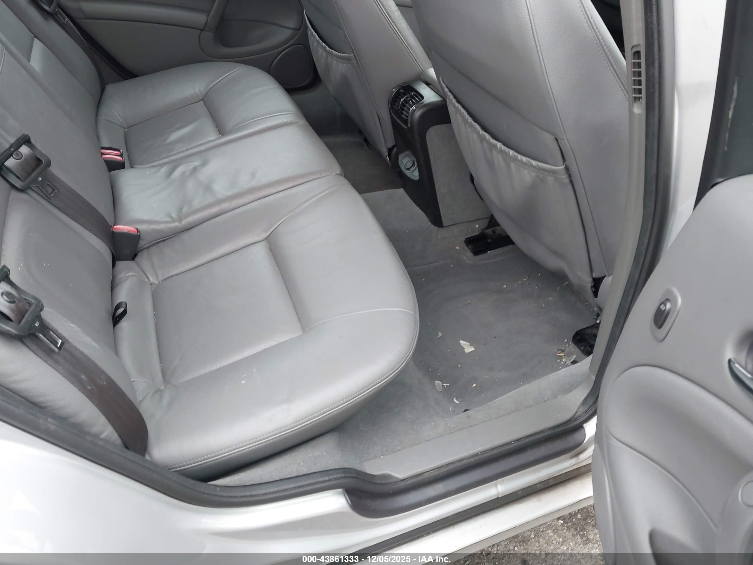 2005 Saab 9-5 Arc Silver vin: YS3ED49A353528580