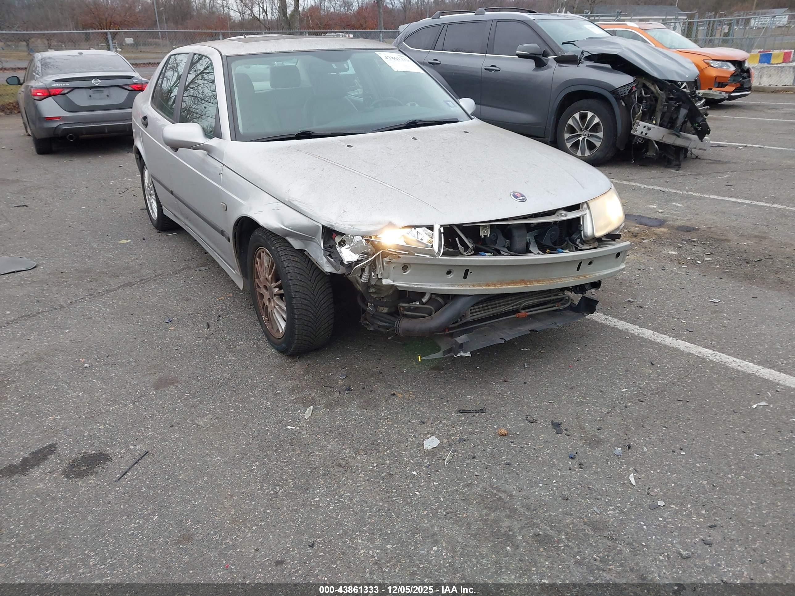 2005 Saab 9-5 Arc Silver vin: YS3ED49A353528580