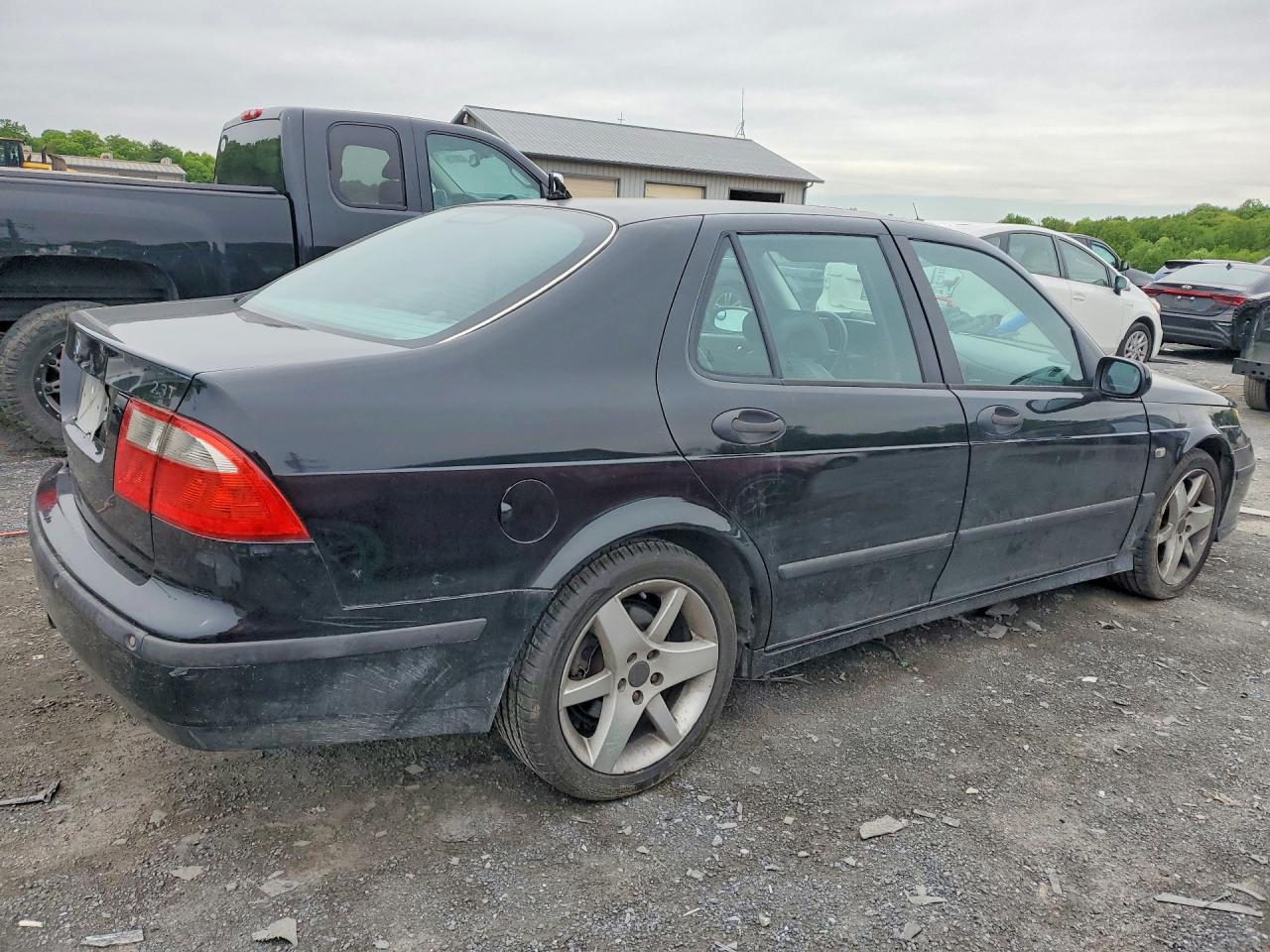 2005 Saab 9-5 Arc Black vin: YS3ED49A453512498