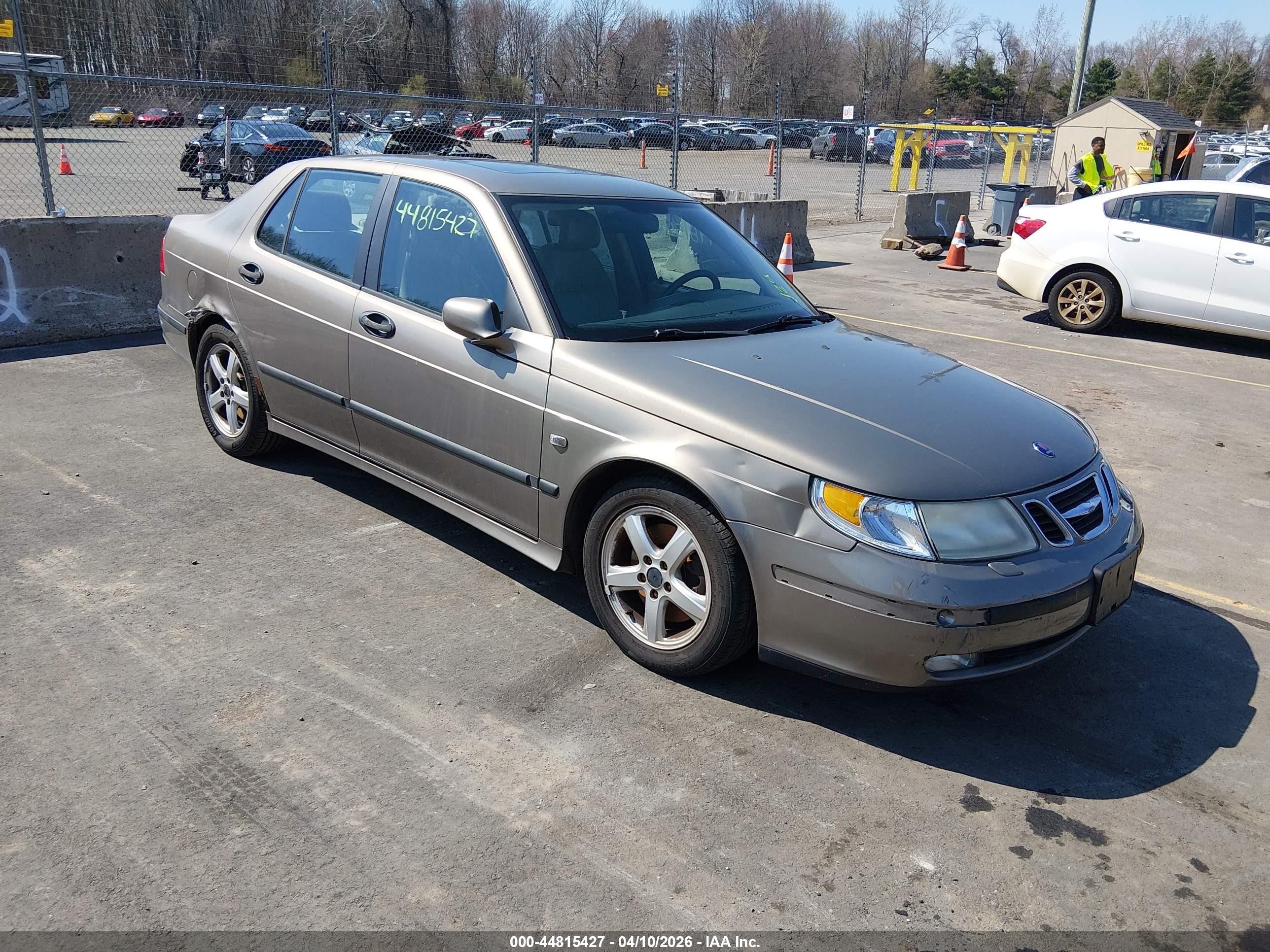2004 Saab 9-5 Arc Gold vin: YS3ED49A943502015