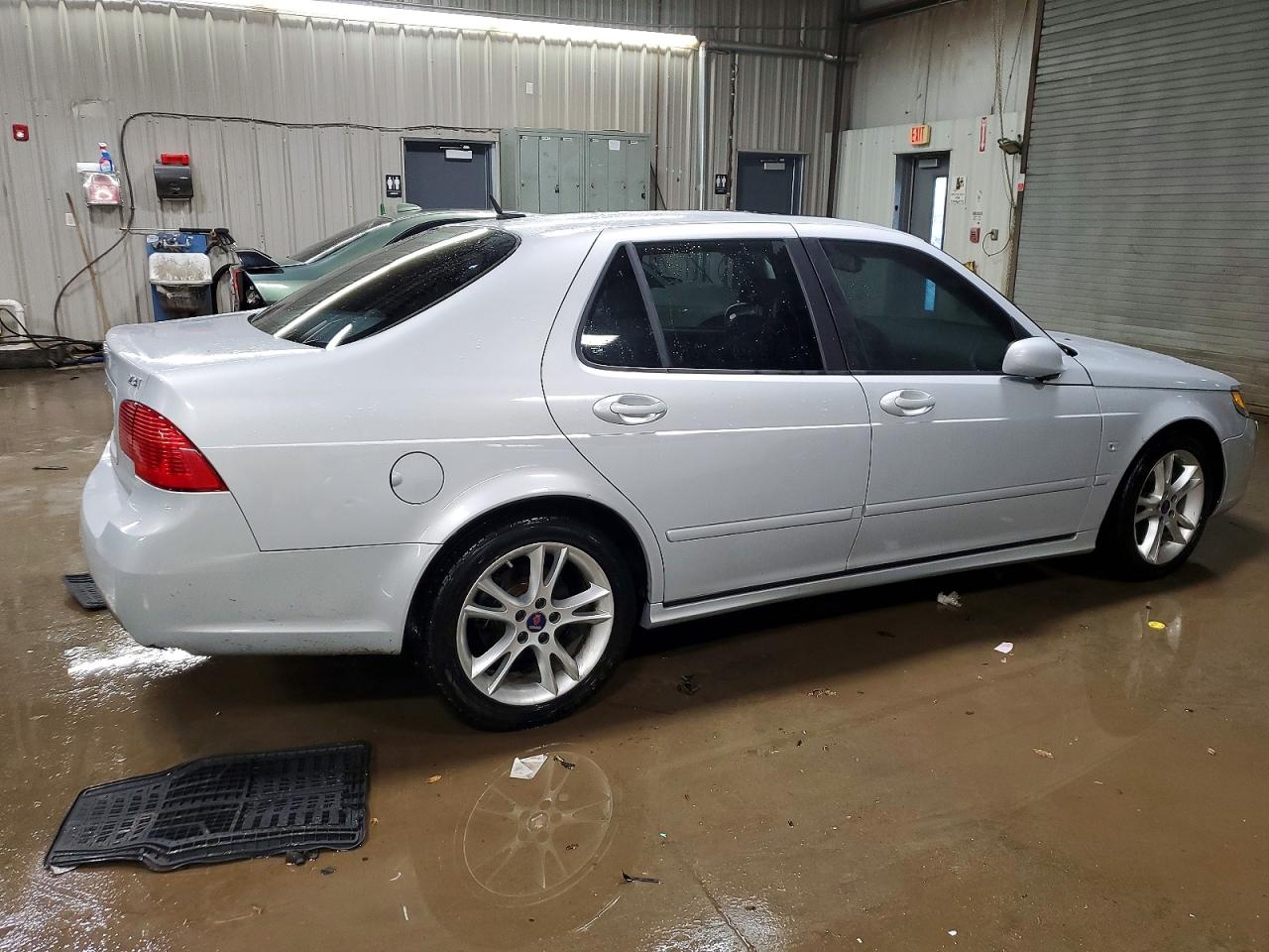 2009 Saab 9-5 2.3t Silver vin: YS3ED49G493503214