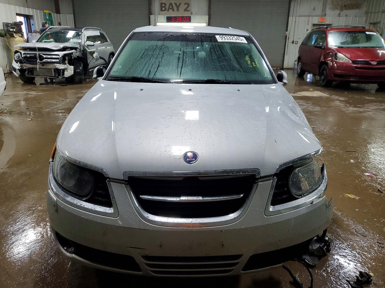 2009 Saab 9-5 2.3t Silver vin: YS3ED49G493503214