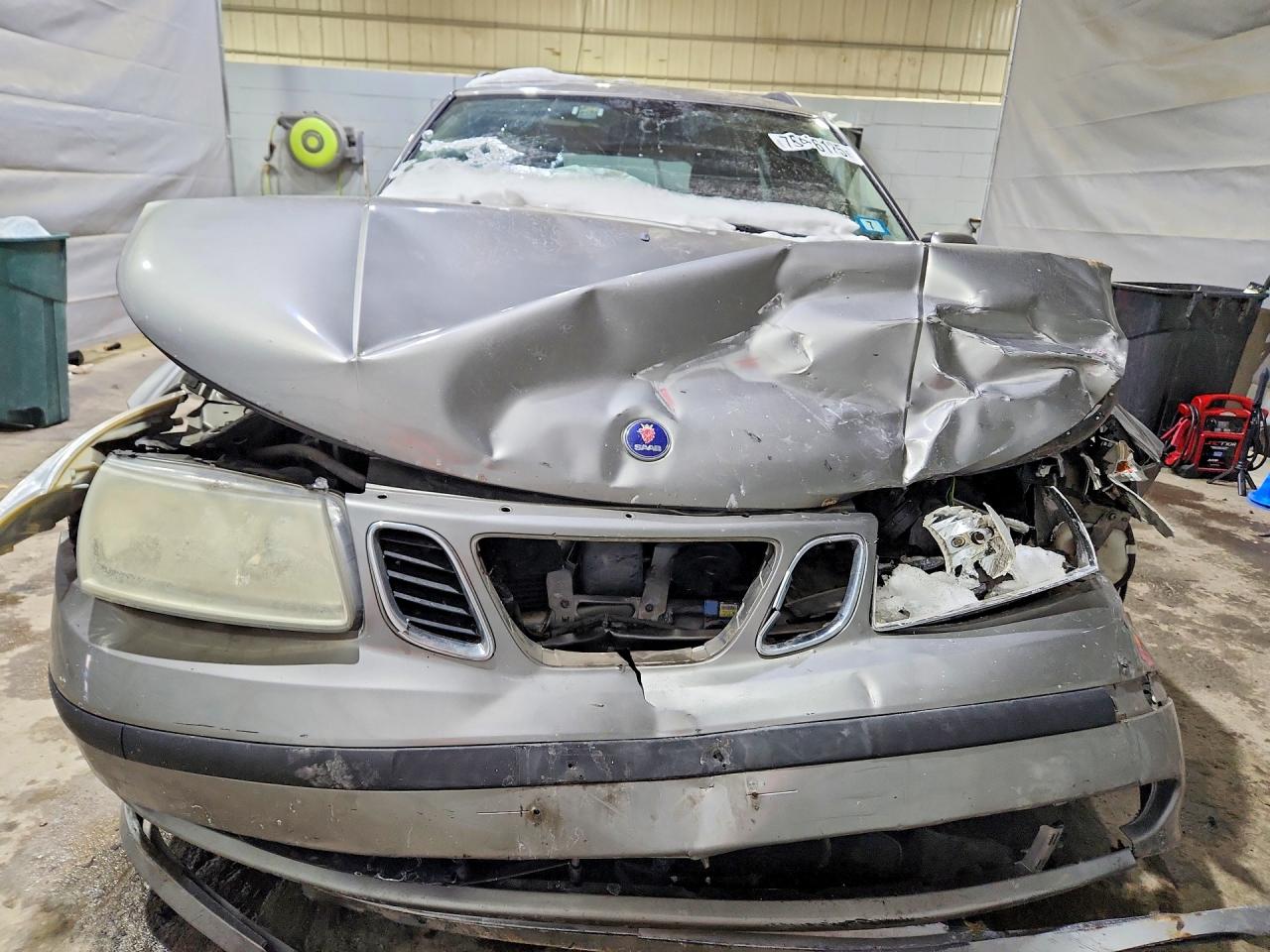 2005 Saab 9-5 Arc Gray vin: YS3ED59A953523809